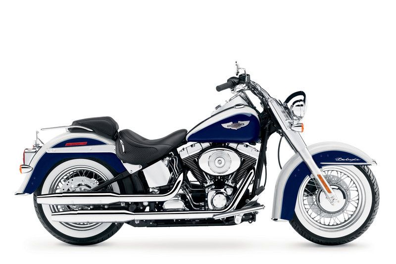 Harley-D-Softail-Deluxe-2006