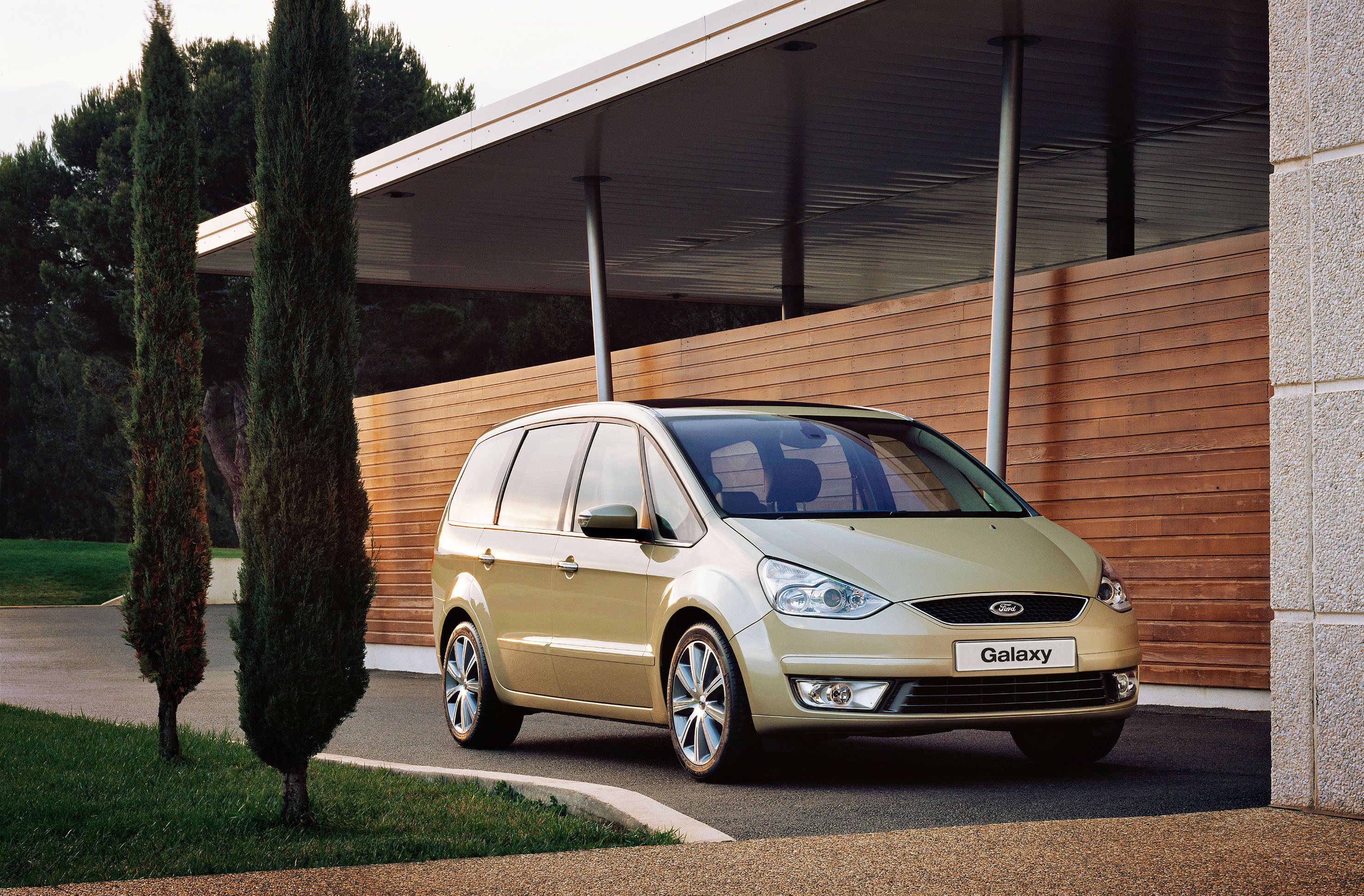 2005 Ford Galaxy