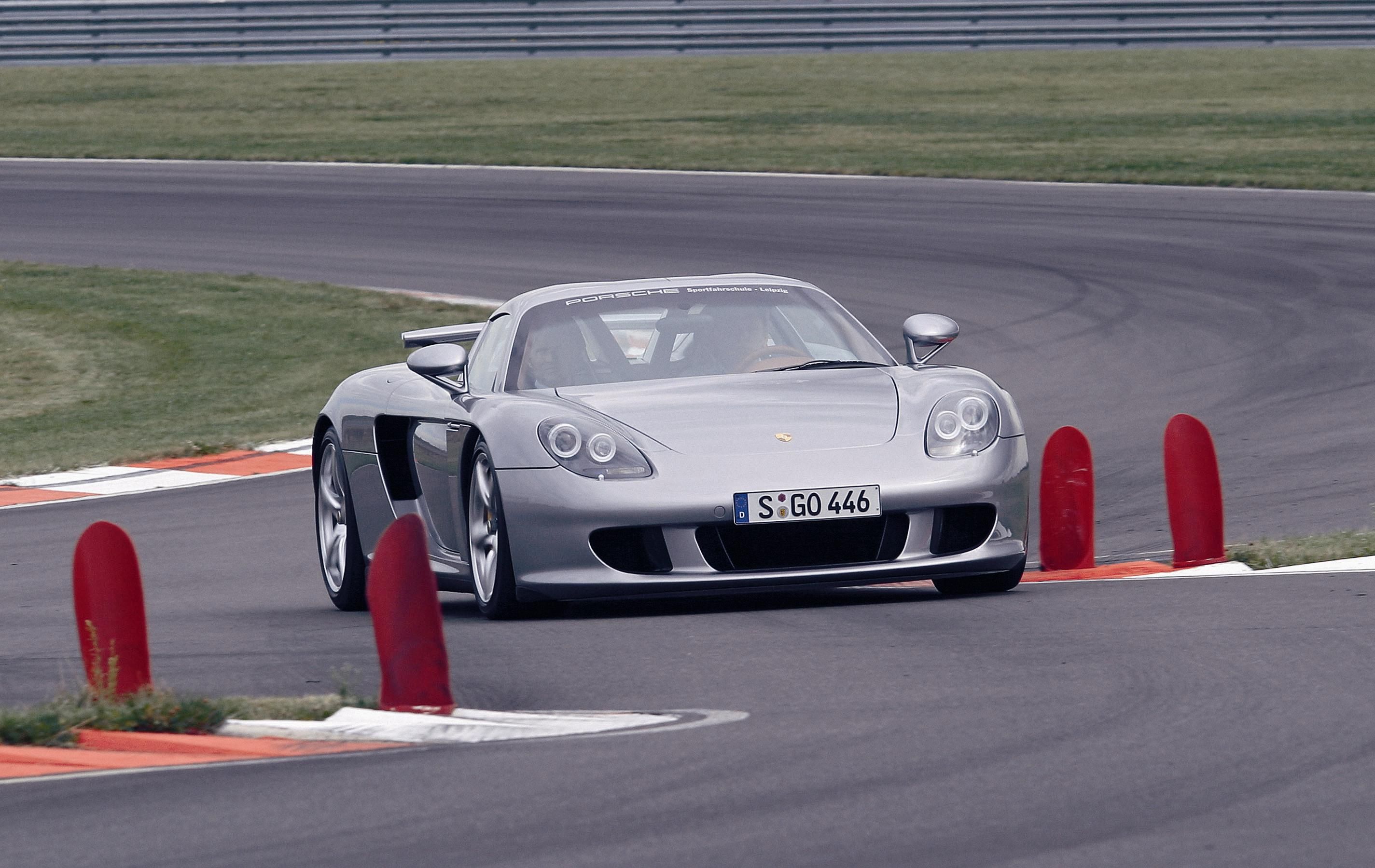 2004 - 2006 Porsche Carrera GT History