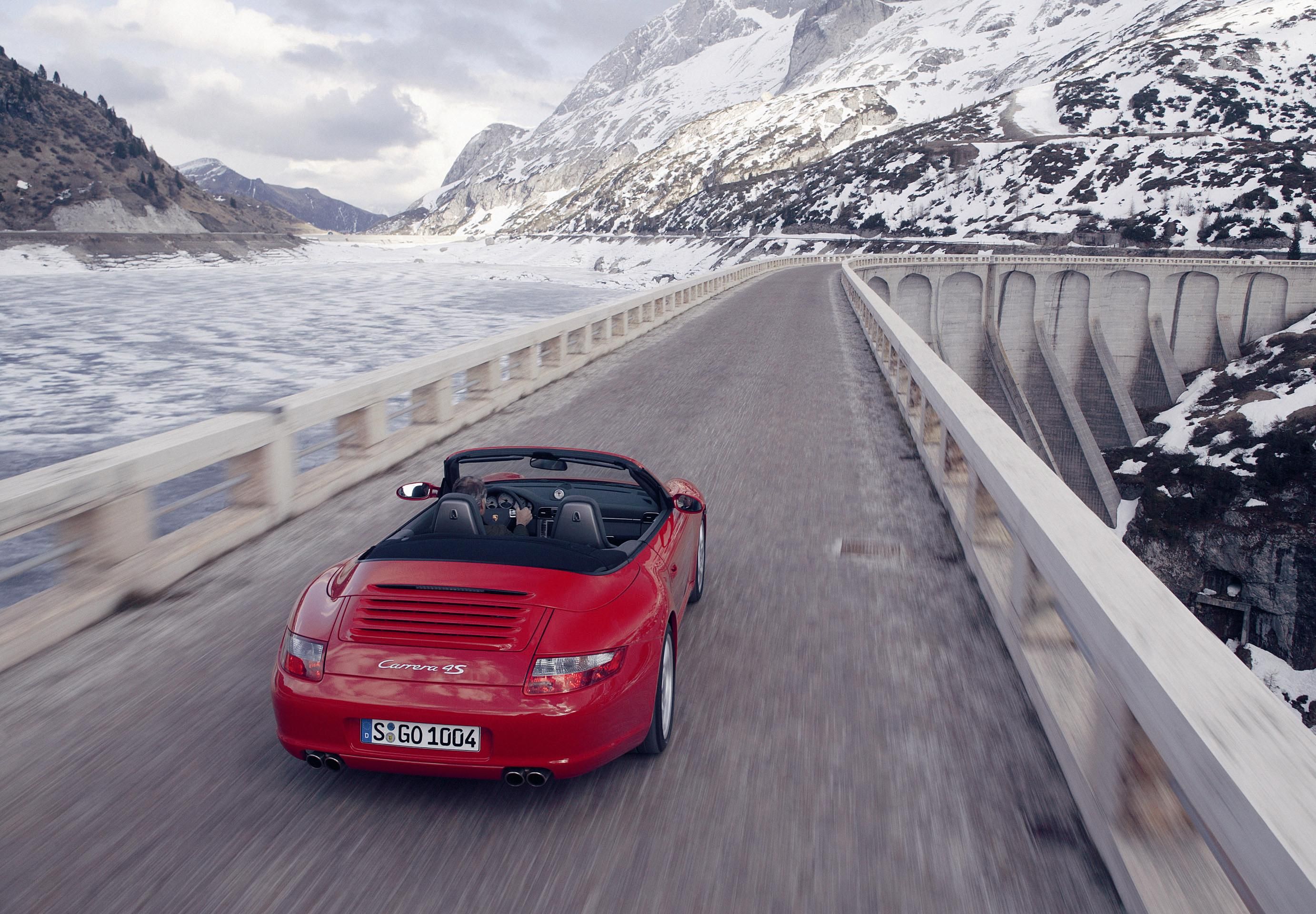 2005 Porsche 911 Carrera 4S (997)