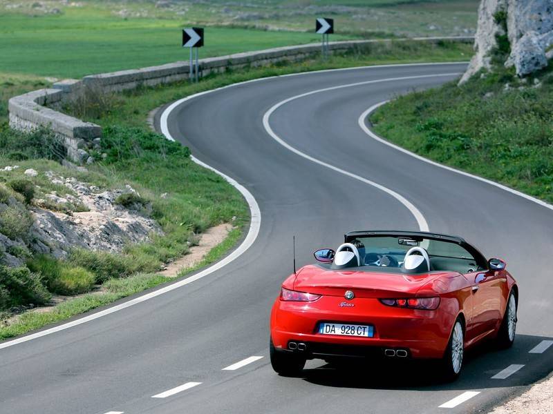 2006 Alpha-Romeo Spider (Brera) review