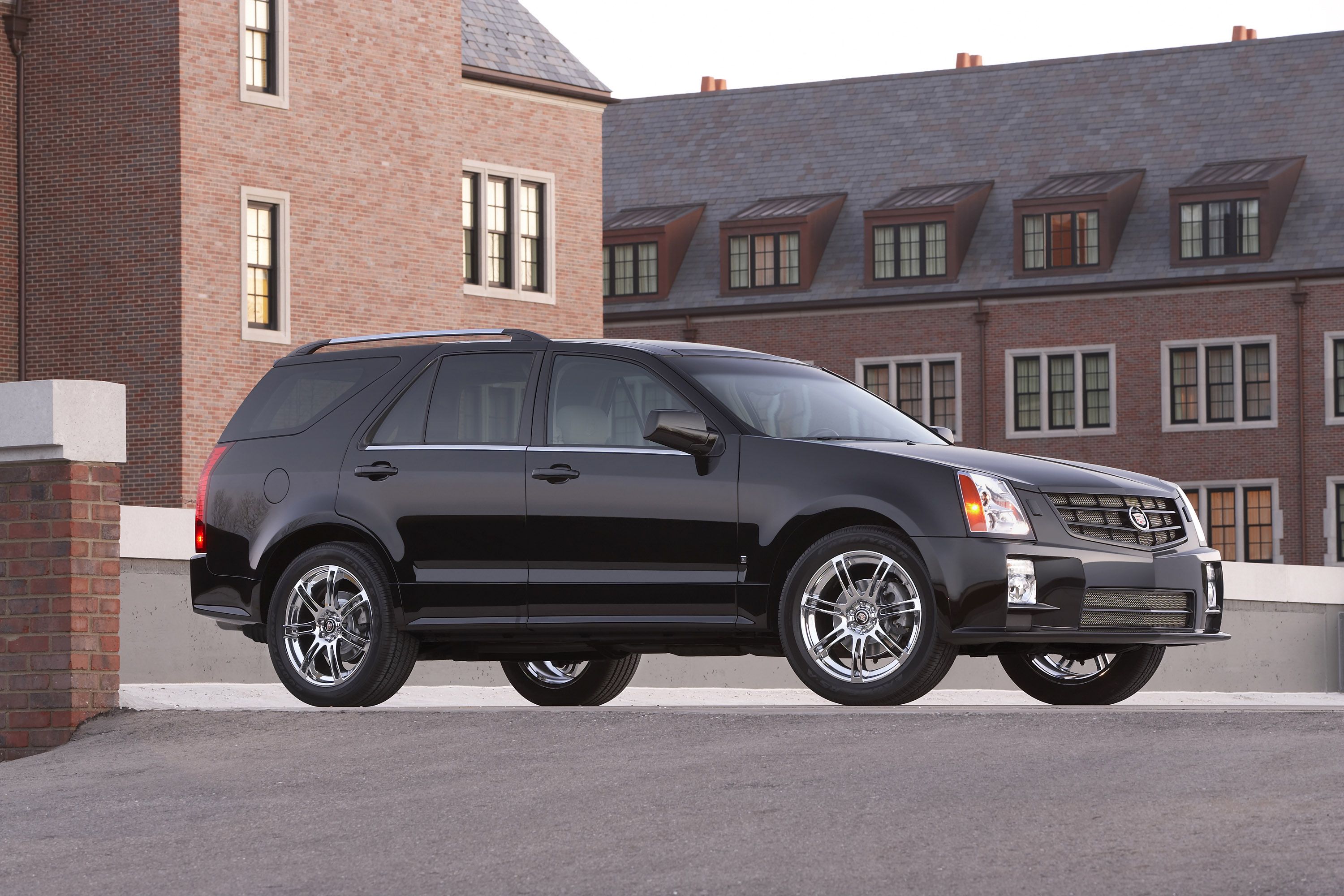 Cadillac srx. Cadillac SRX 2005. Кадиллак СРХ 2007. Cadillac SRX 1 поколение. Cadillac SRX 2004.