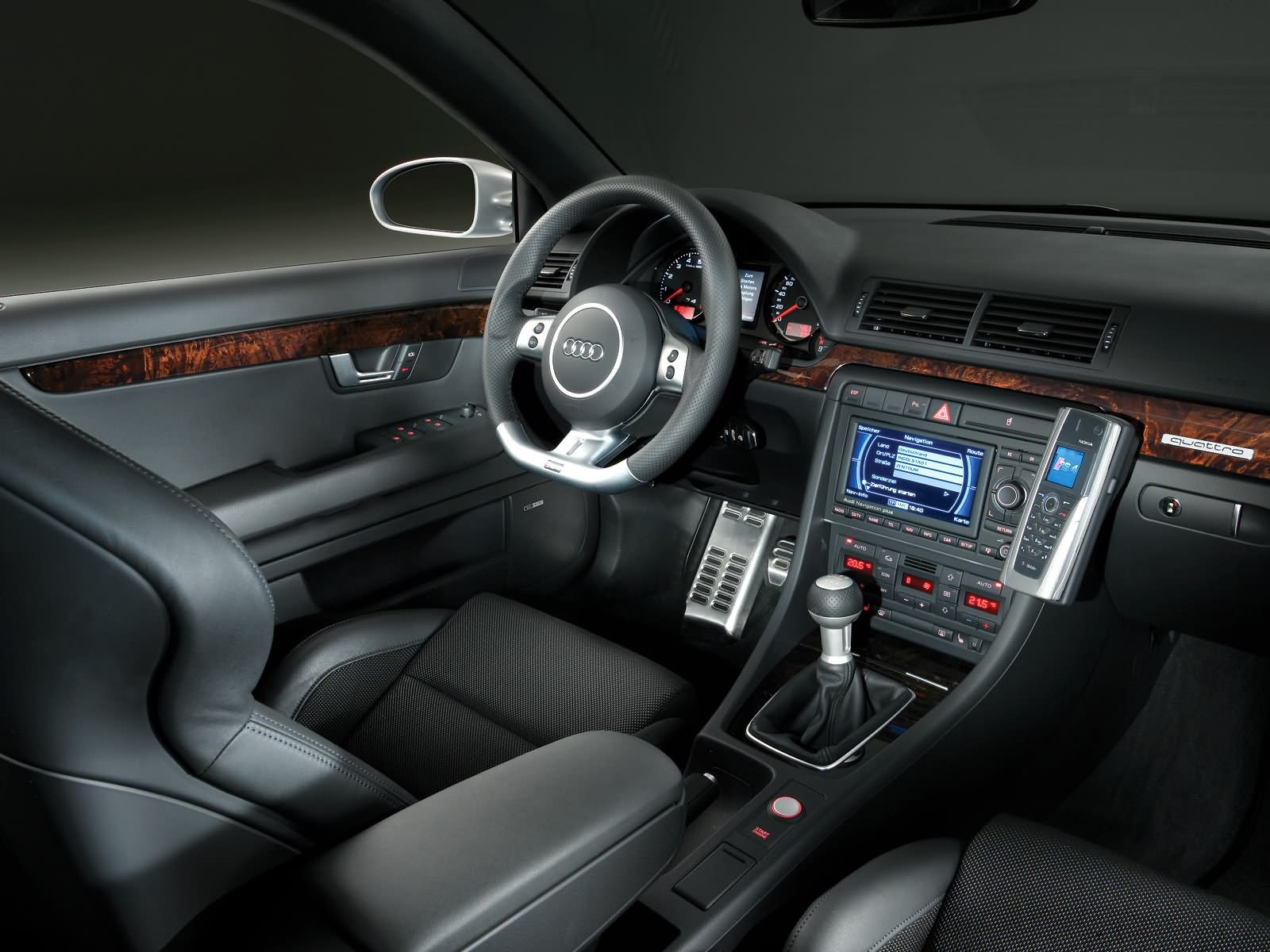 2005 Audi RS4
