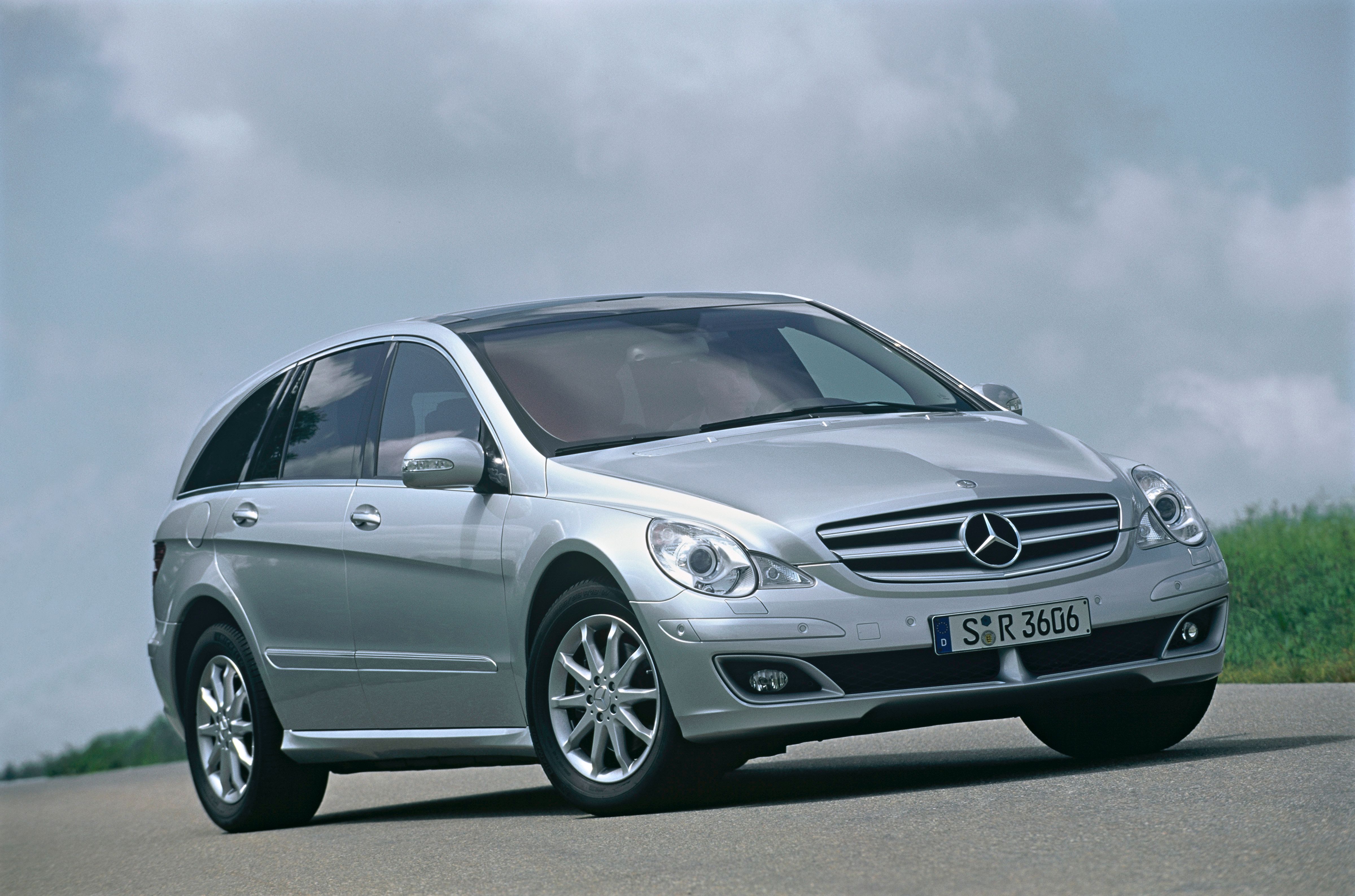 Мерседес r купить. Mercedes-Benz r-class 2008. Mercedes-Benz r-класс w251. Mercedes r class w251. Mercedes-Benz r-class 2006.