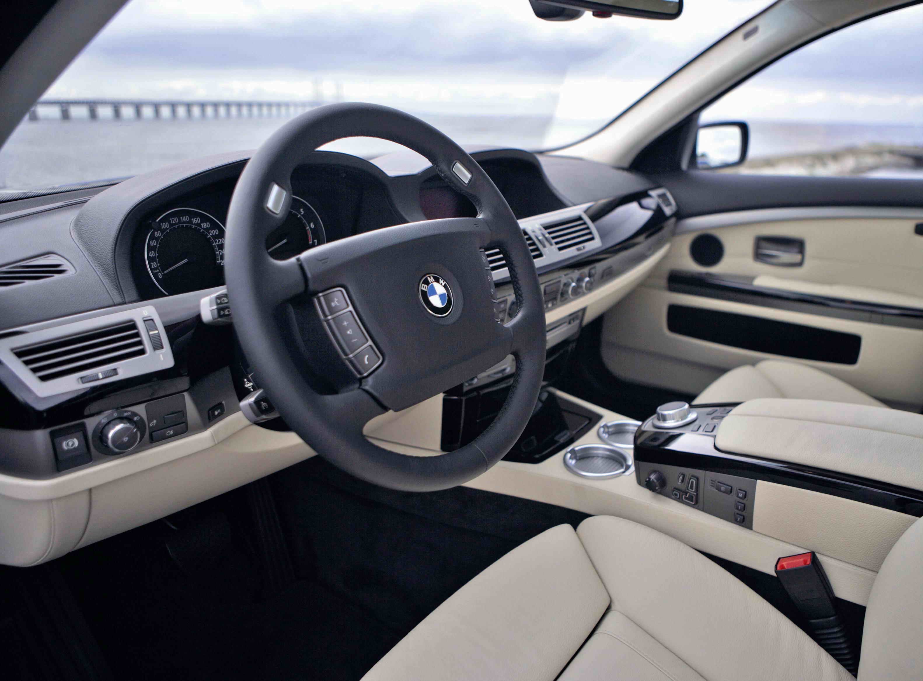 2006 BMW Hydrogen 7