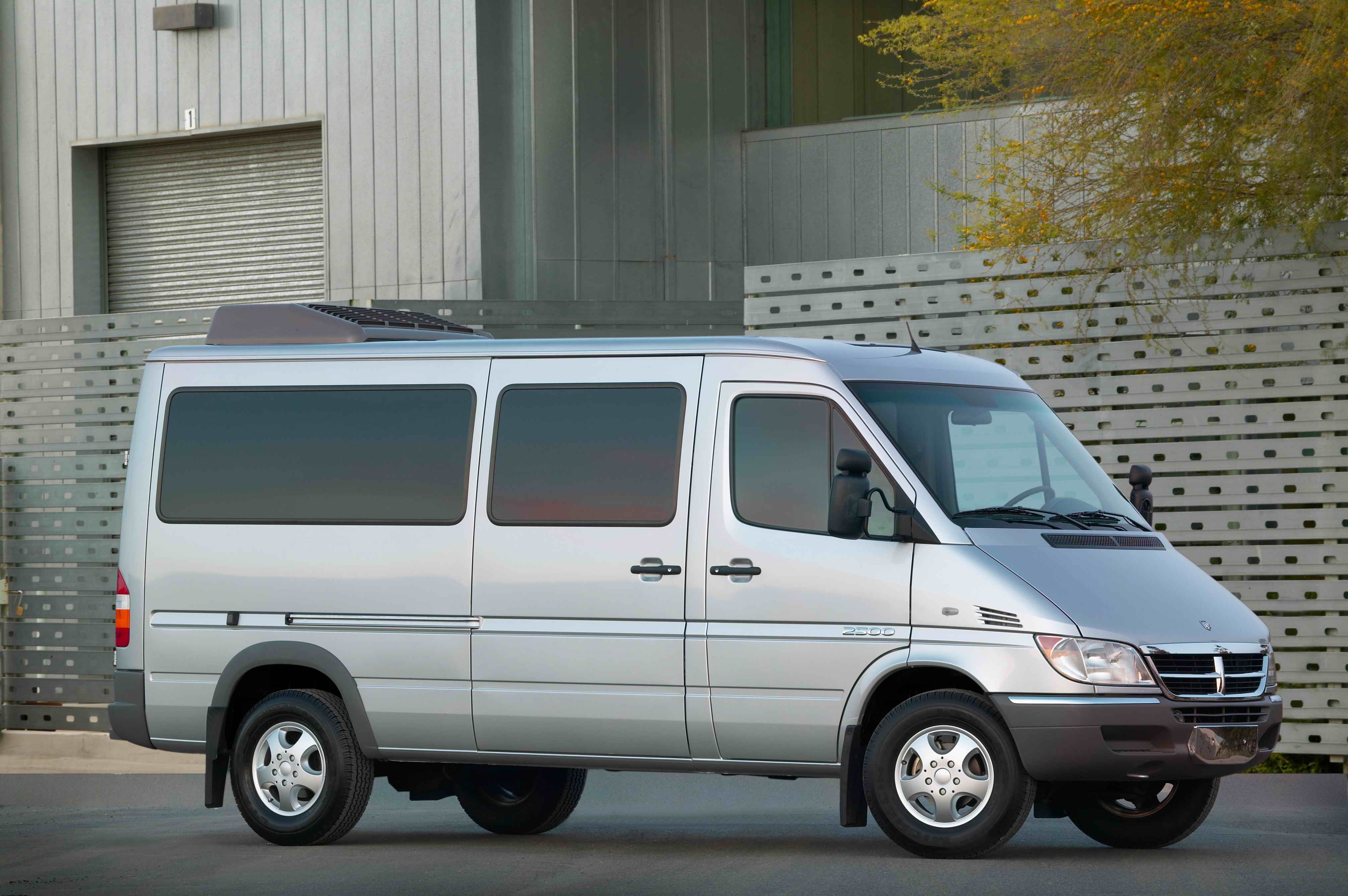 2006 dodge hot sale cargo van