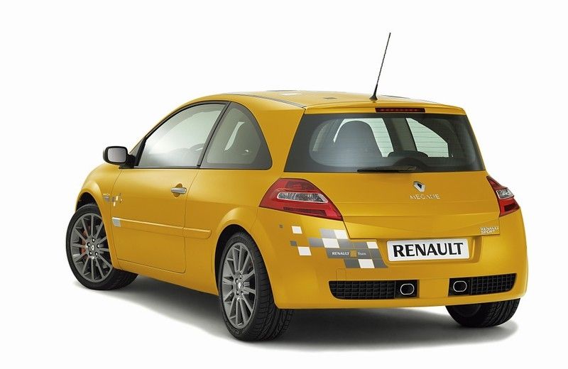 2006 Renault Megane 230 F1 Team R26