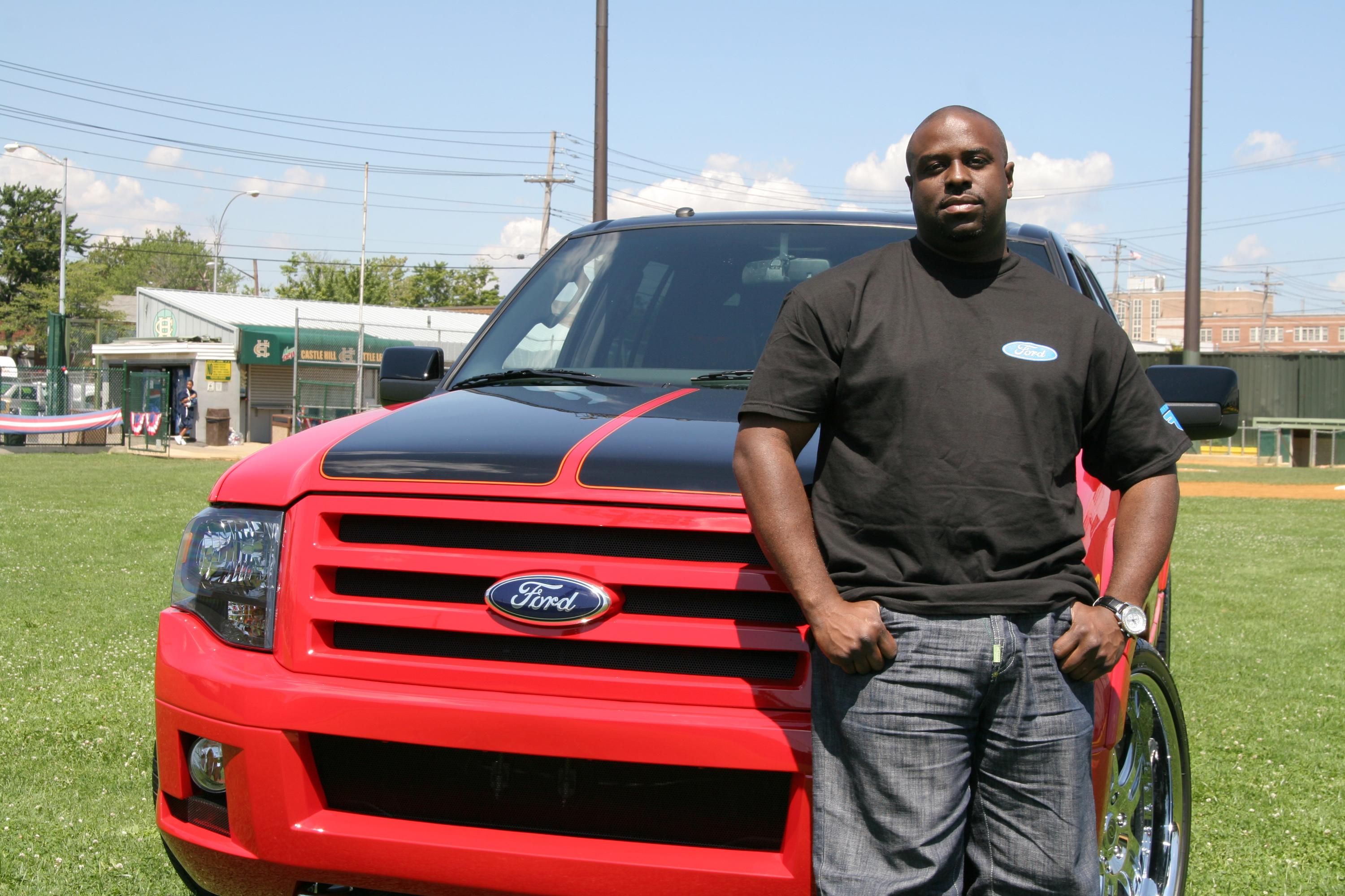 2007 Ford Expedition Concept by FunkMaster Flex