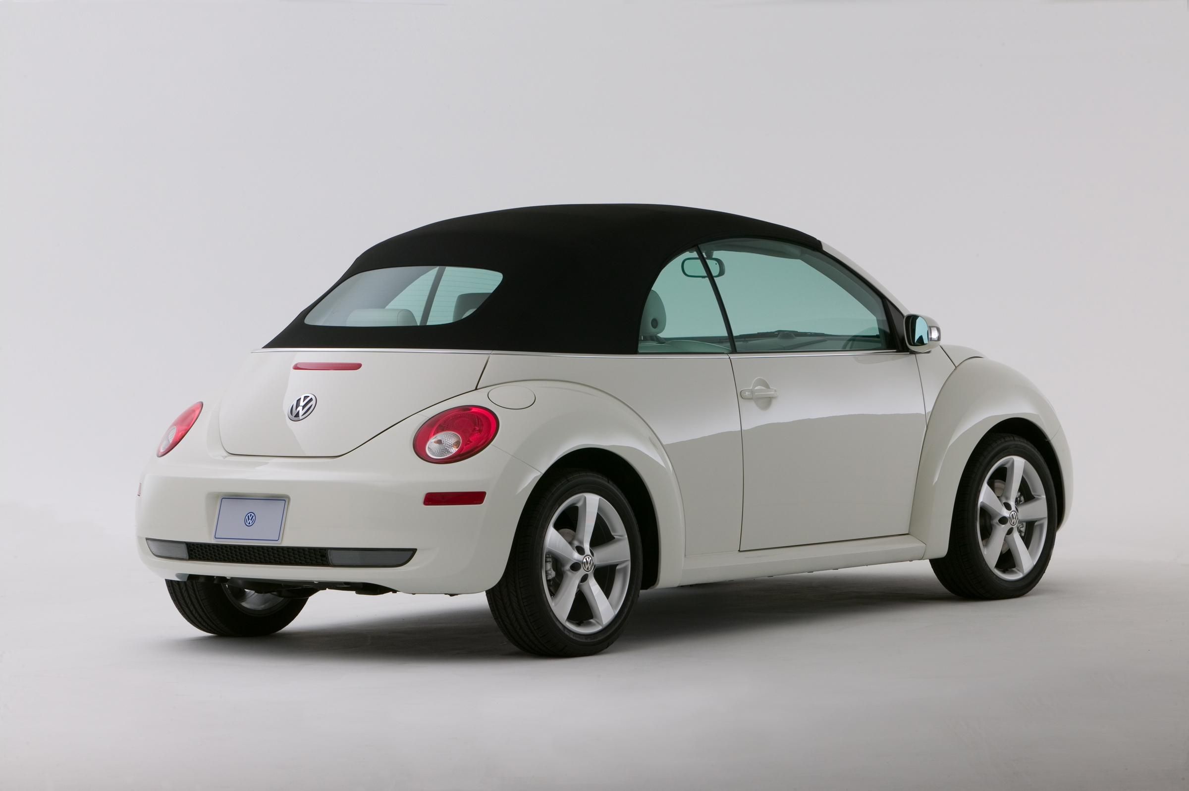 2007 Volkswagen Triple White New Beetle
