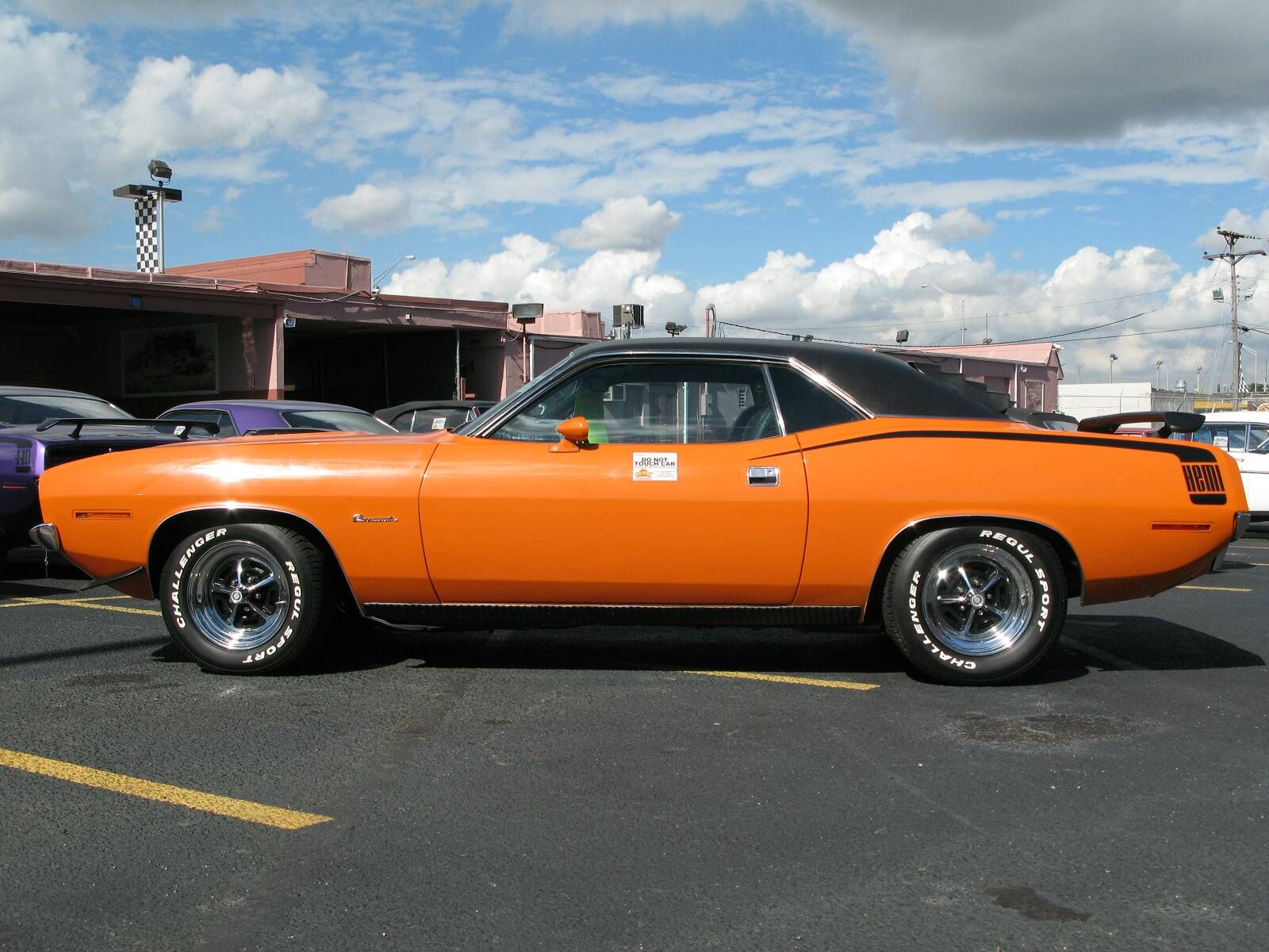 1970 - 1971 Plymouth Hemi Cuda