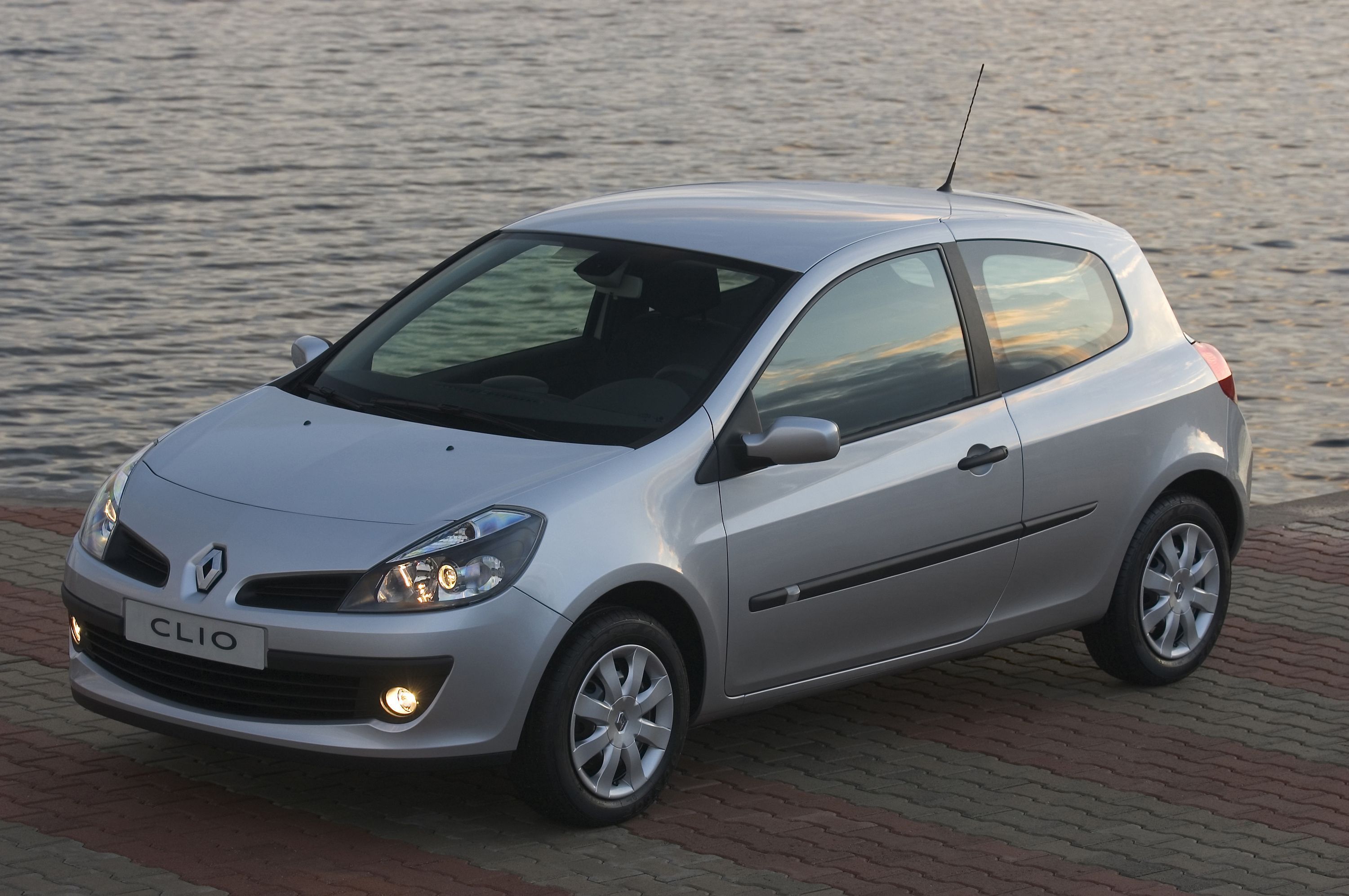 2005 Renault Clio