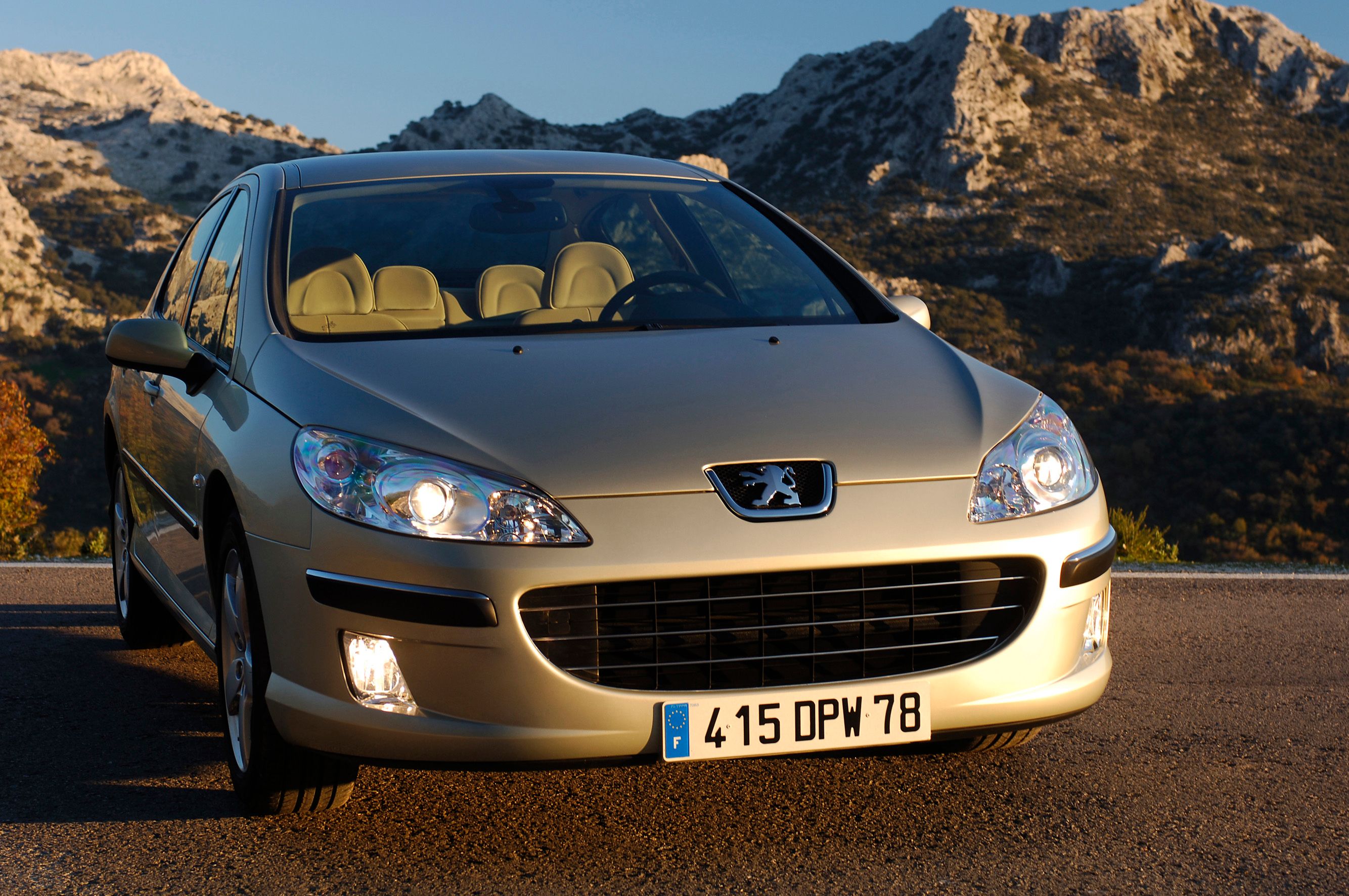 Peugeot 407 Executive Specs, Dimensions and Photos