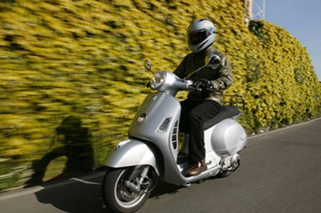 2006 Vespa GTS