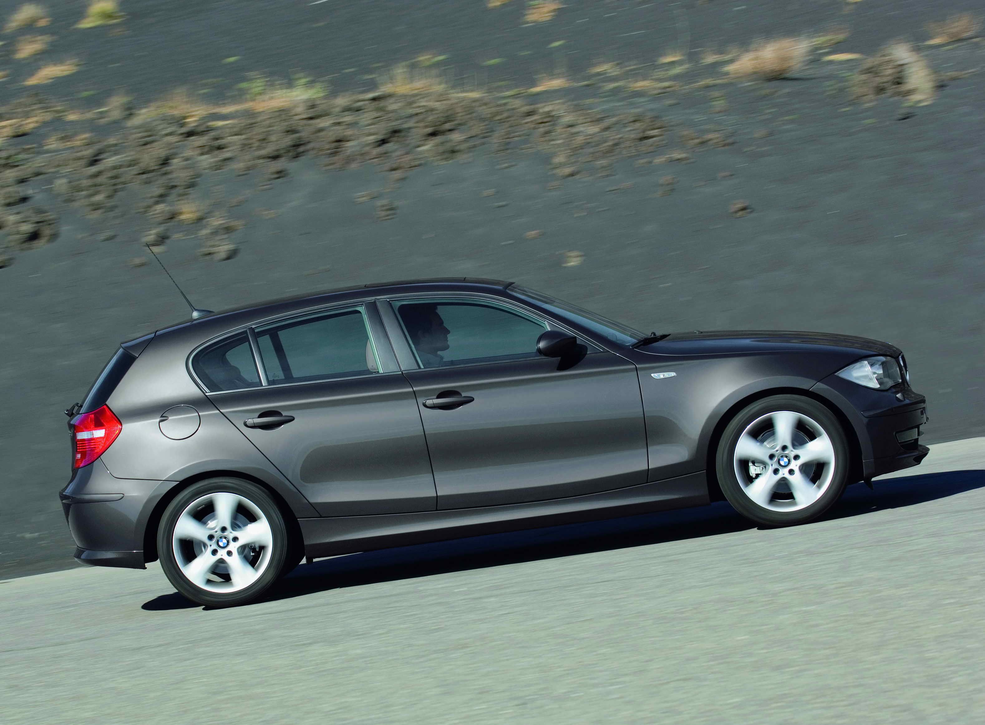 2007 BMW 1 Series facelift: Official Press release & Photos