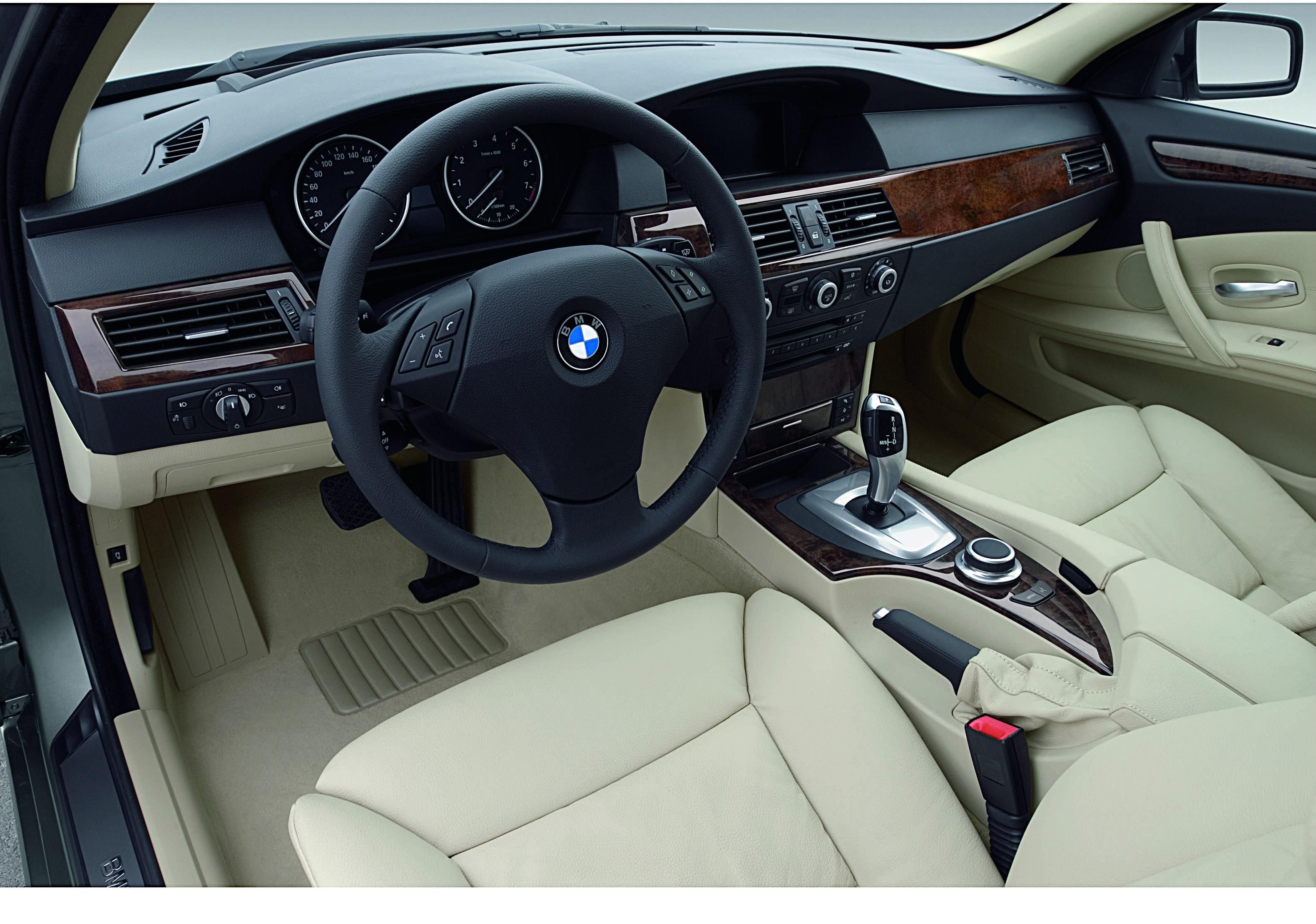 2008 BMW 5-Series  