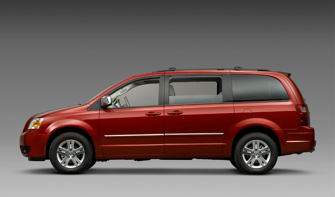 2008 Dodge Grand Caravan and Chrysler Town & Country