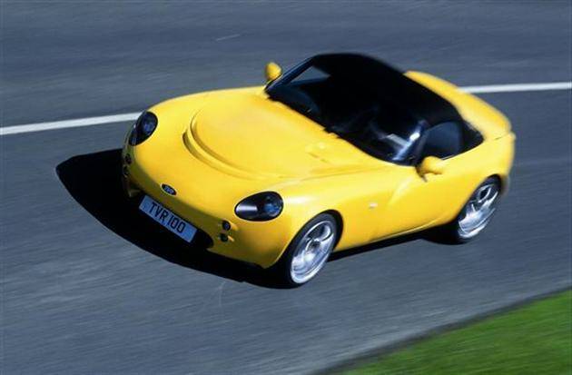 TVR TAMORA Jaune SPARK SPTR09 1:43 TVR TAMORA Jaune SPARK SPTR09 1:43