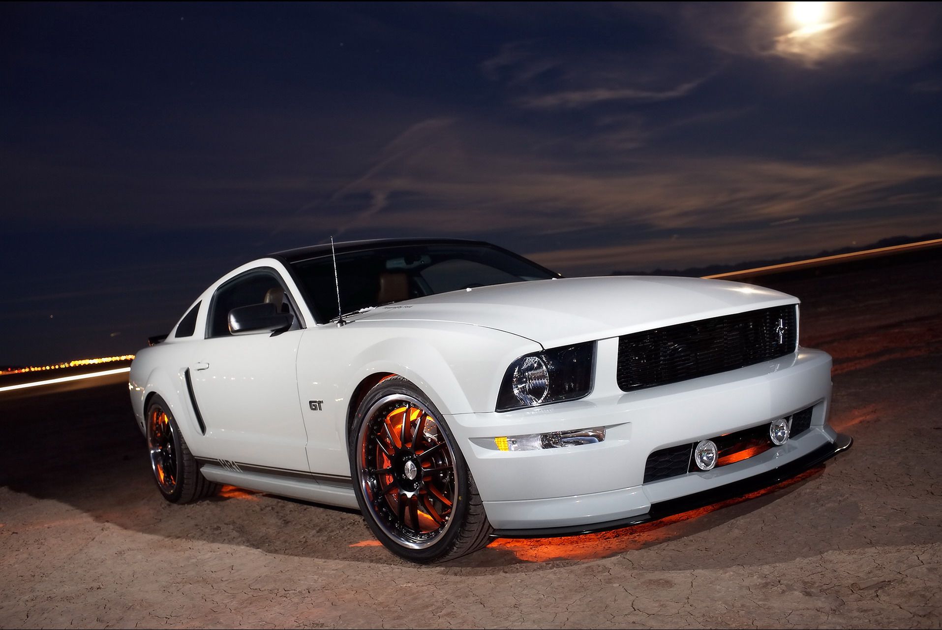 H&R Mustang