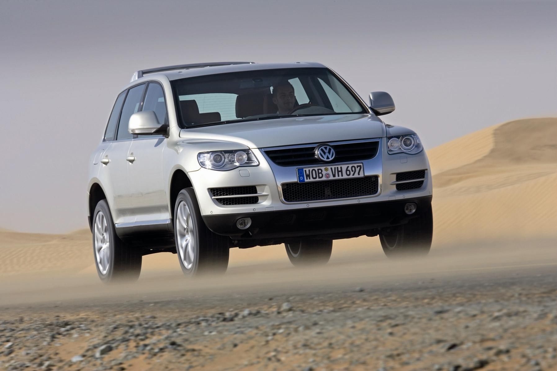 2007-volkswagen-touareg-f-1.
