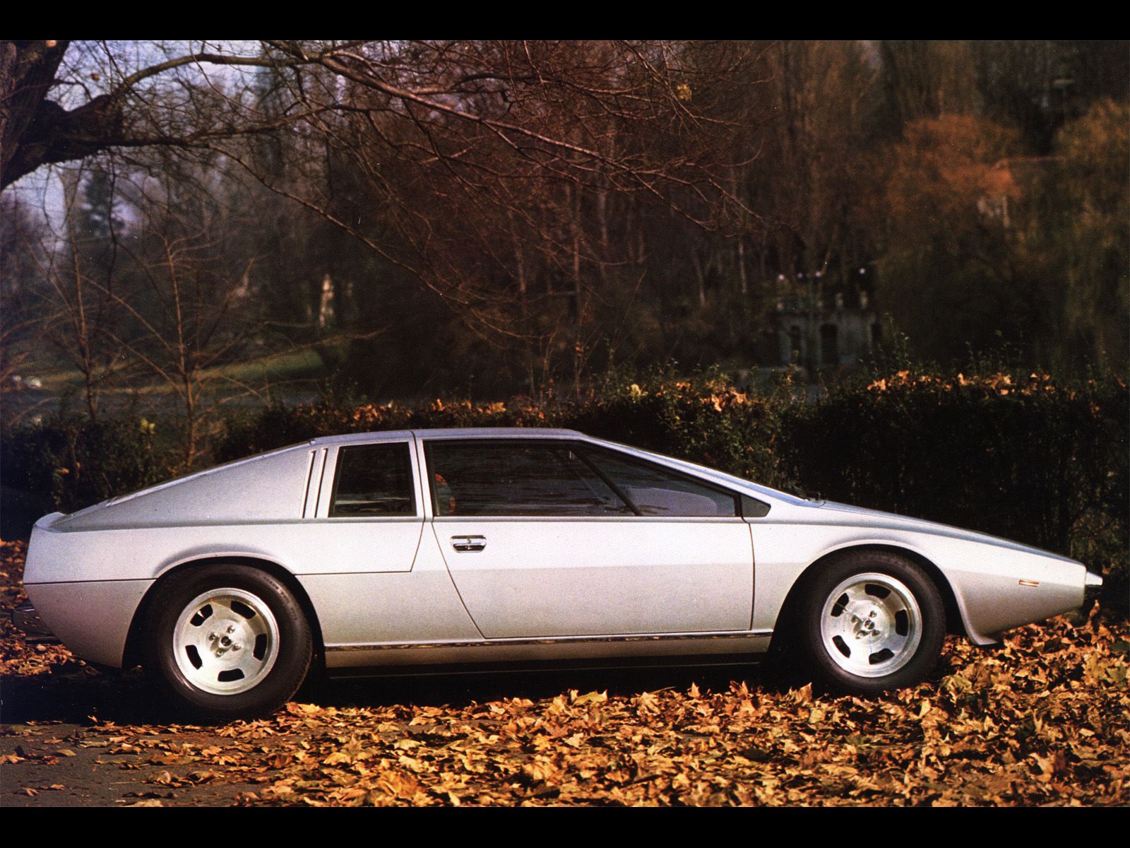 1974 - 2002 Lotus Esprit