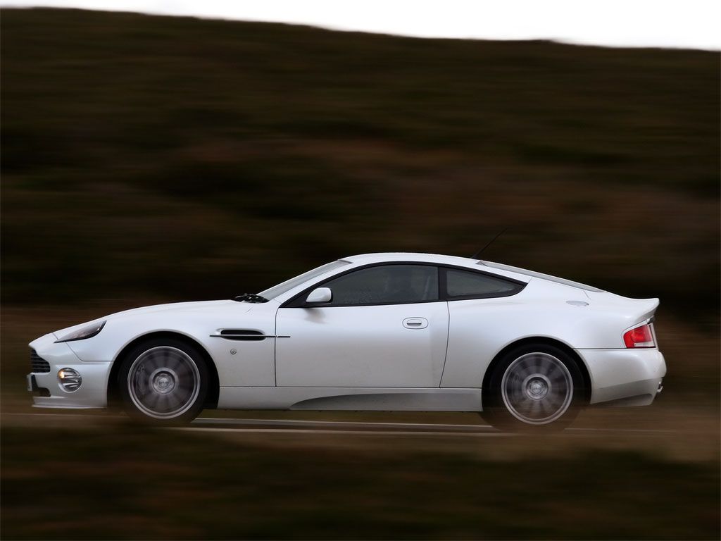 Aston Martin V12 Vanquish S