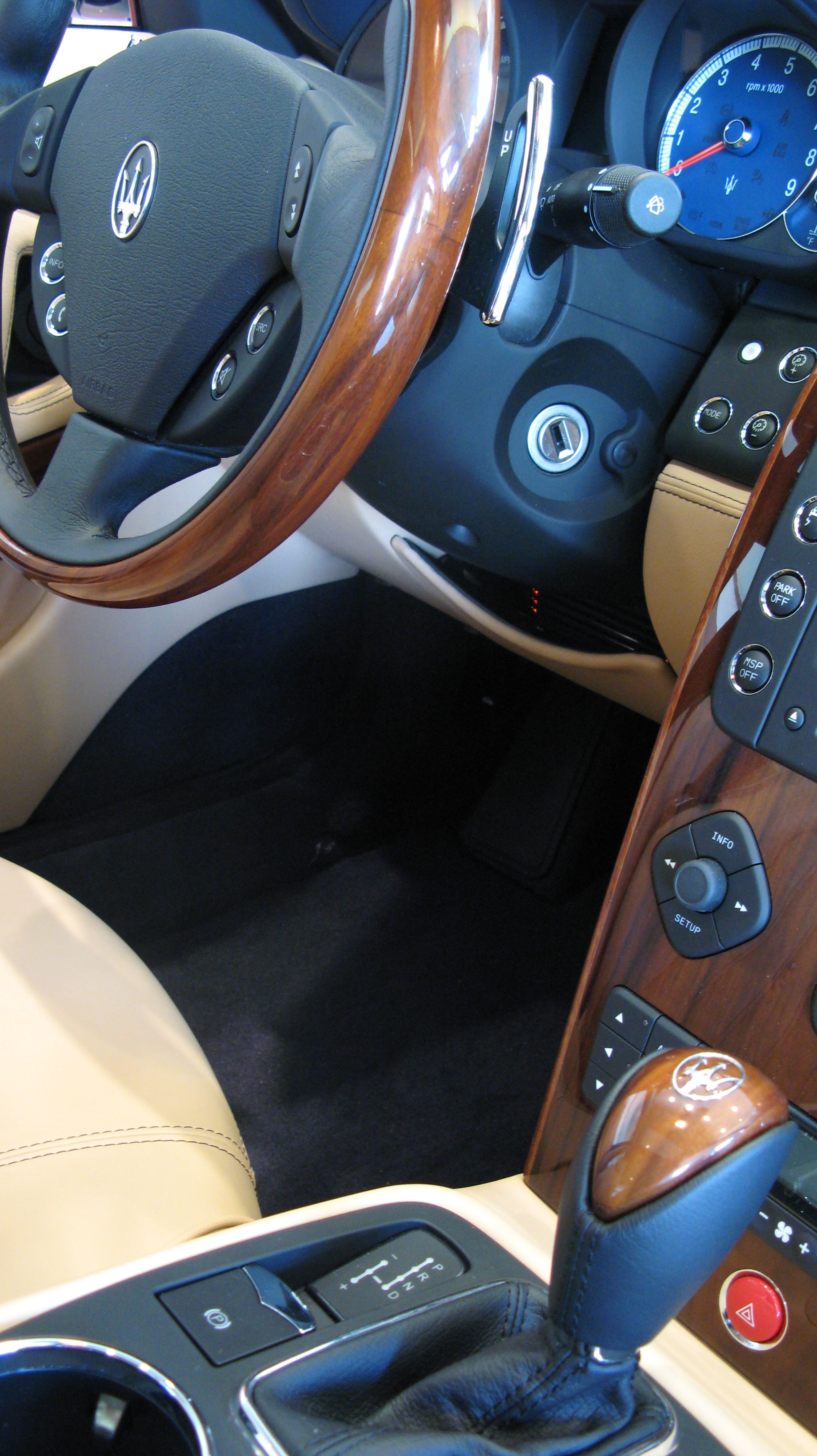 2007 Maserati Quattroporte Automatic