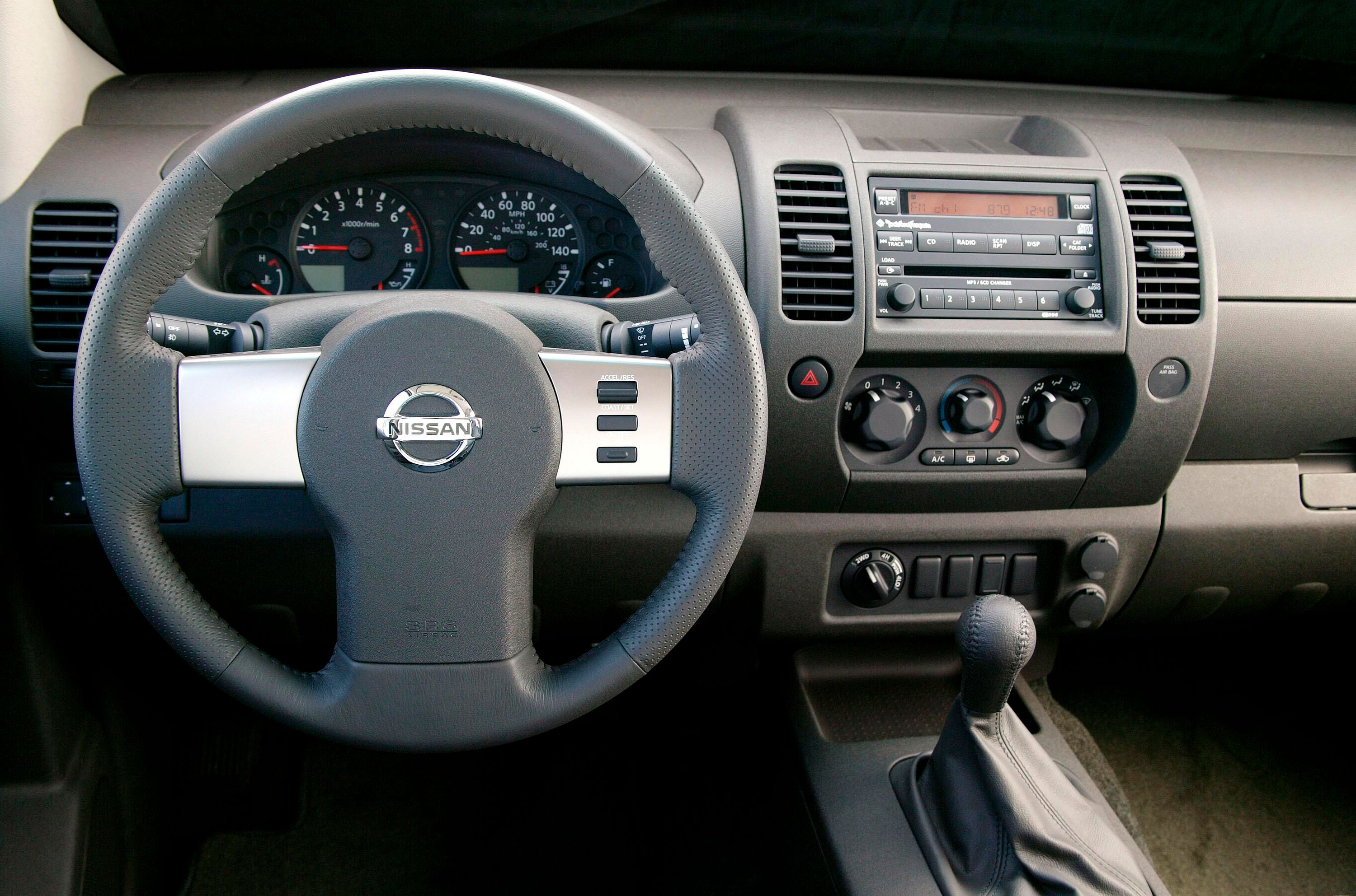Nissan Xterra cockpit