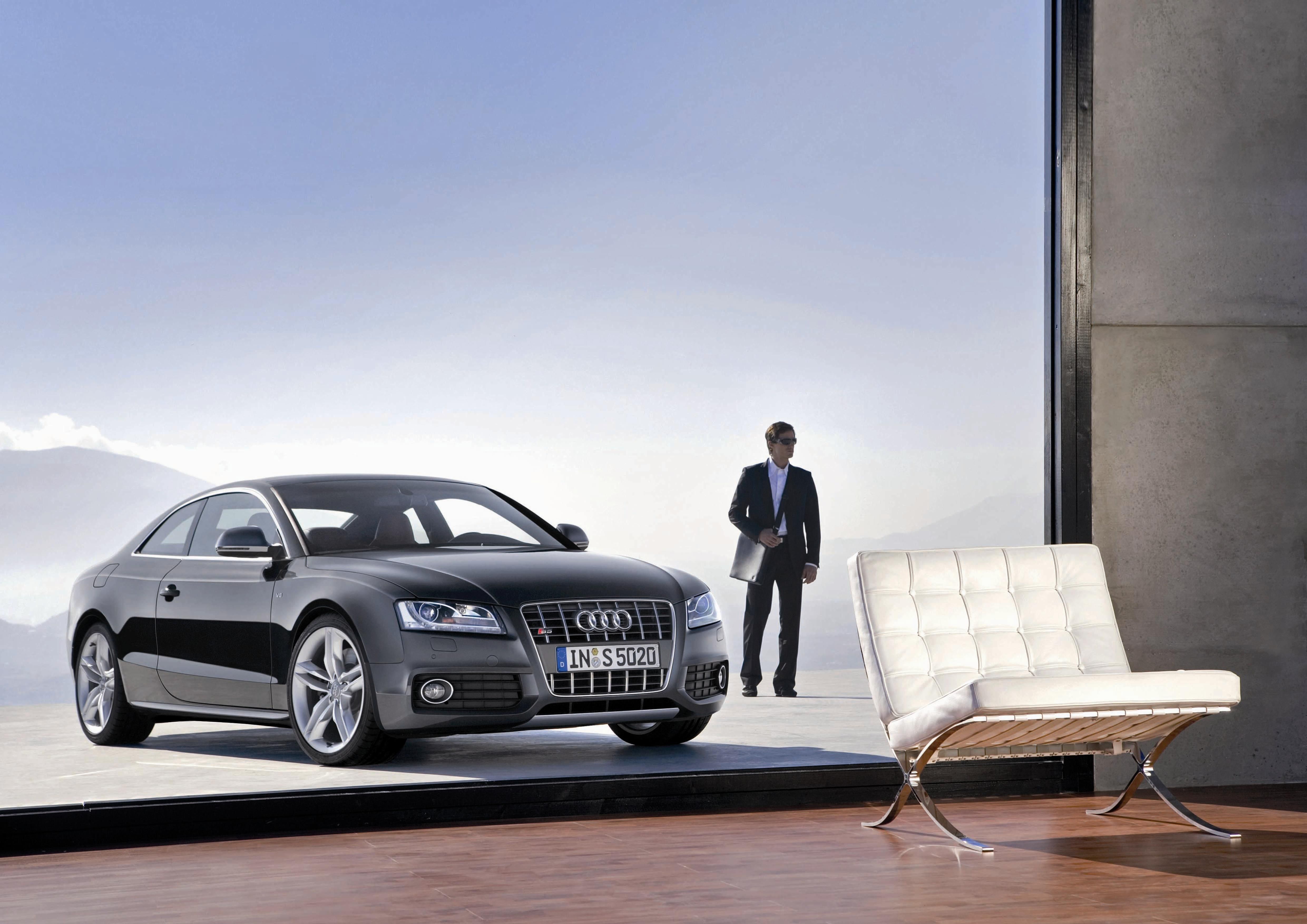 2008 Audi S5 Coupe - official