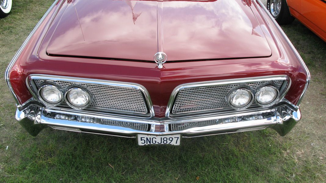 1964 Chrysler Imperial 