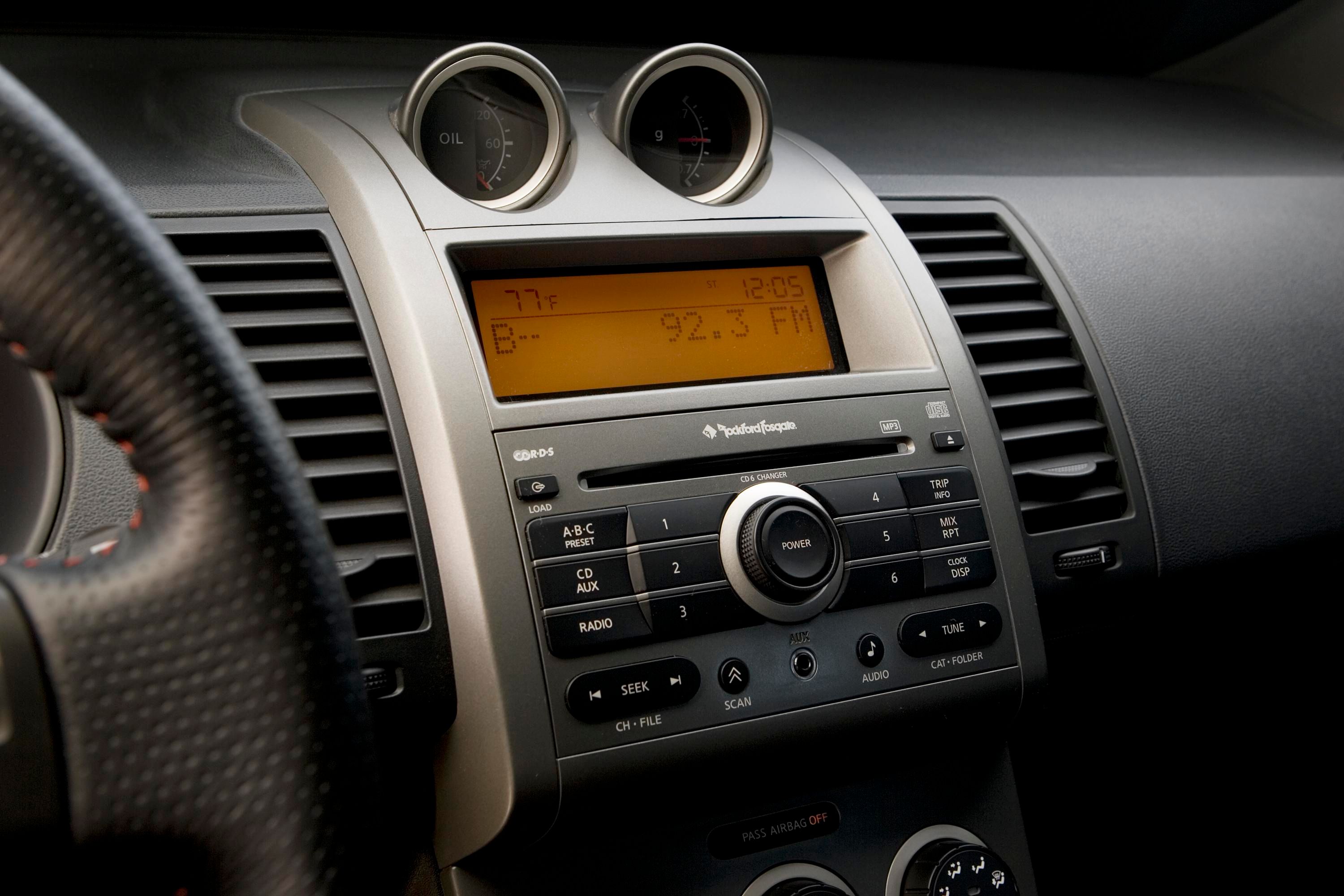 2007 Nissan Sentra SE-R 