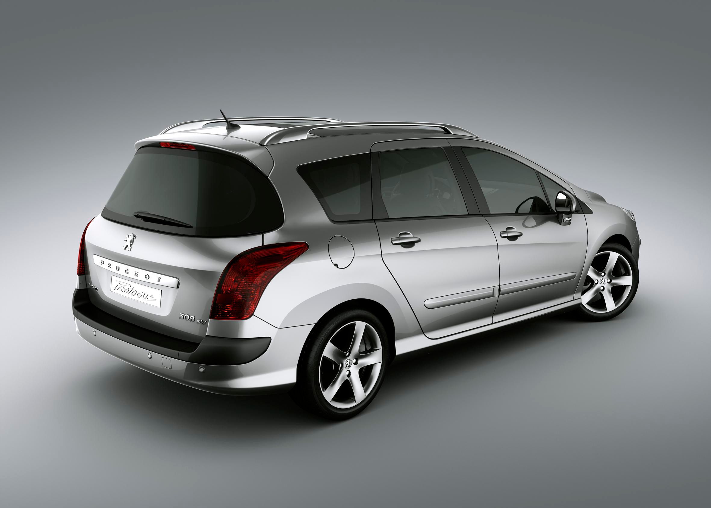 Peugeot 308 SW (2008): first official pictures