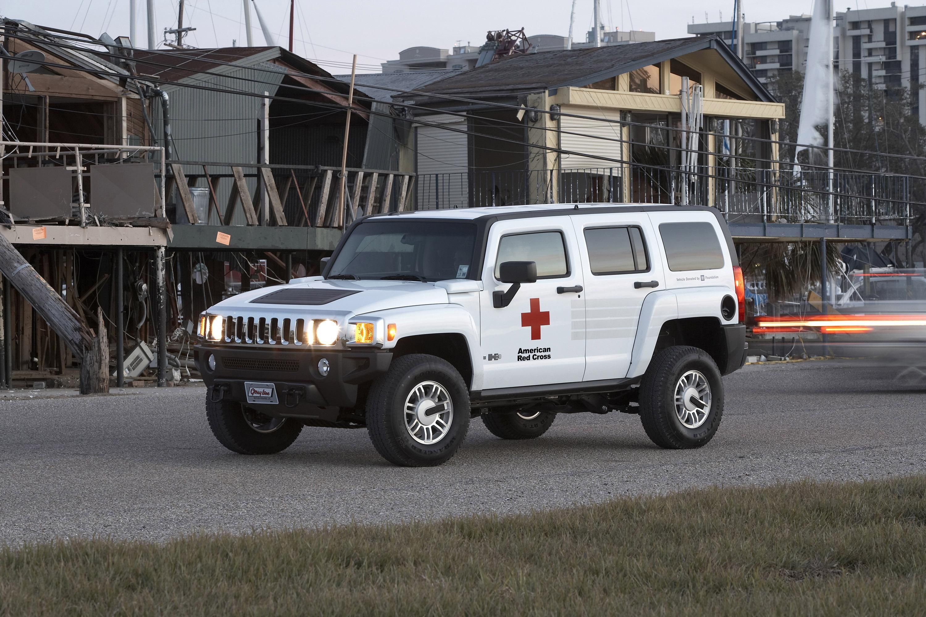 2007  HUMMER H3 Red Cross Edition