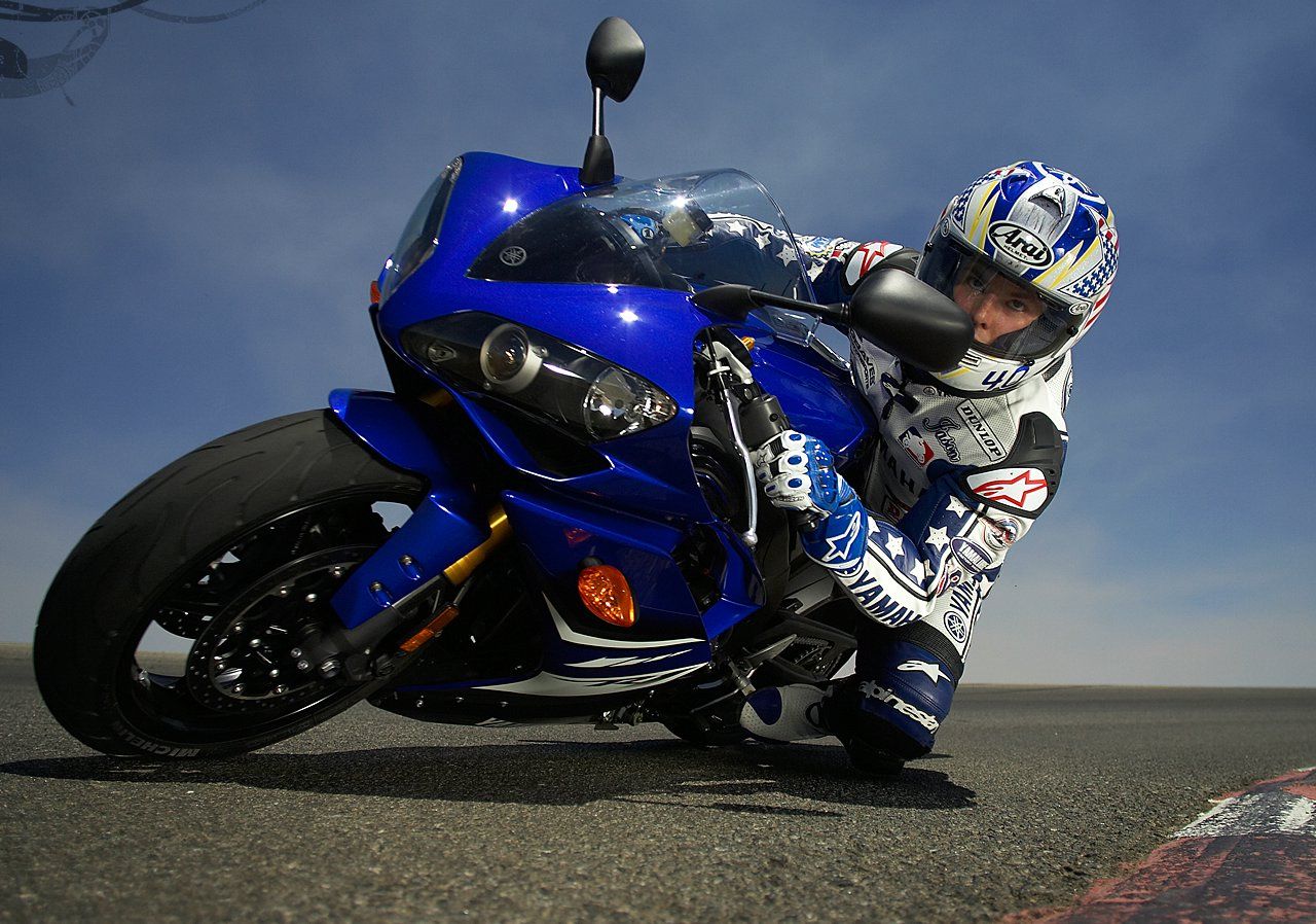 R1 on sale 2008 blue