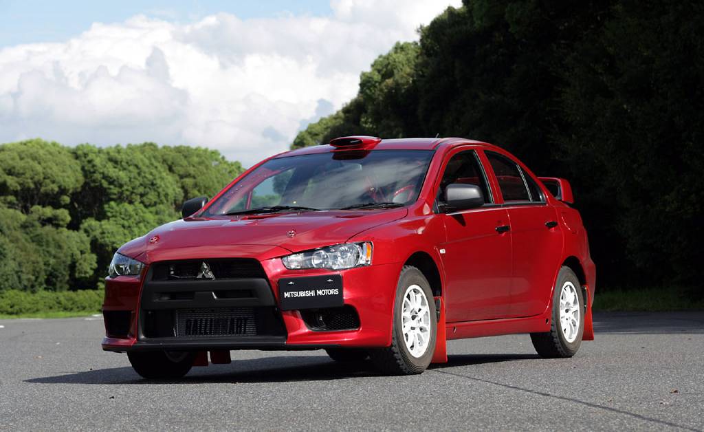 MITSUBISHI LANCER EVO X 2007 (rouge MITSUBISHI LANCER EVO X 2007 (rouge
