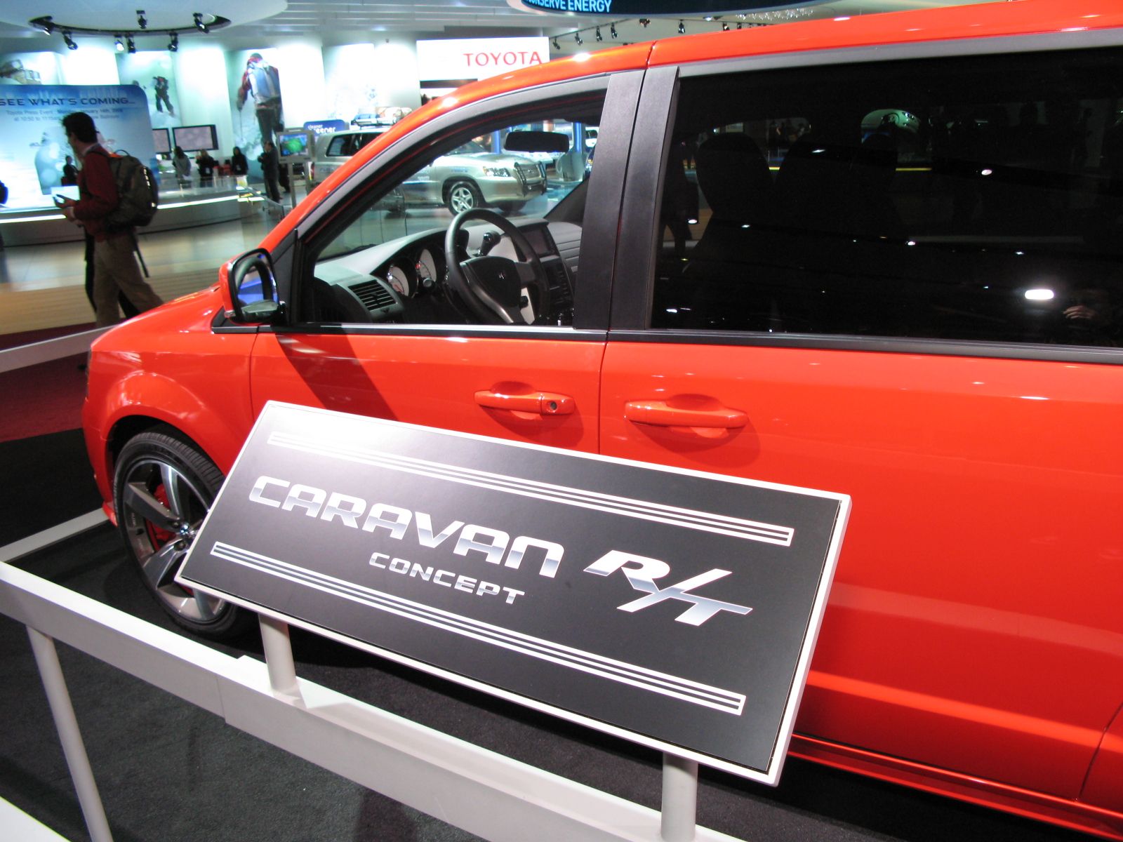 2008 Dodge Caravan R/T concept