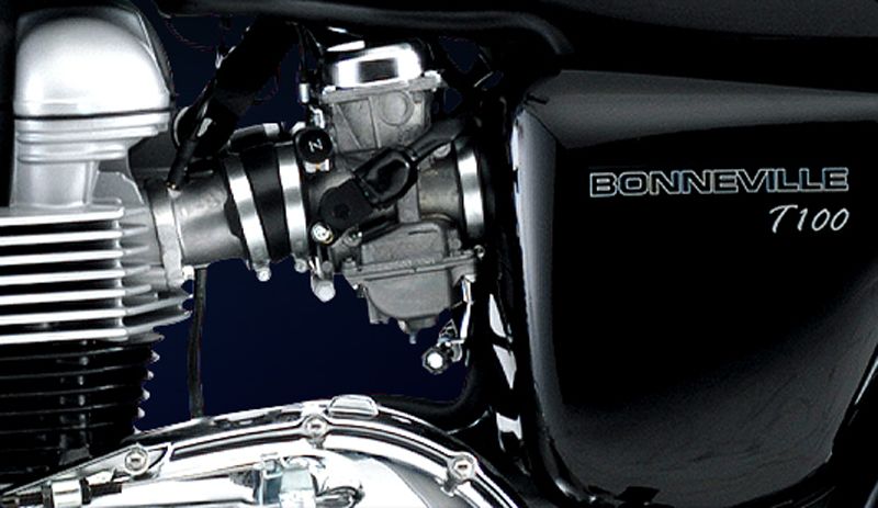  2008 Triumph Bonneville T100 Fueling