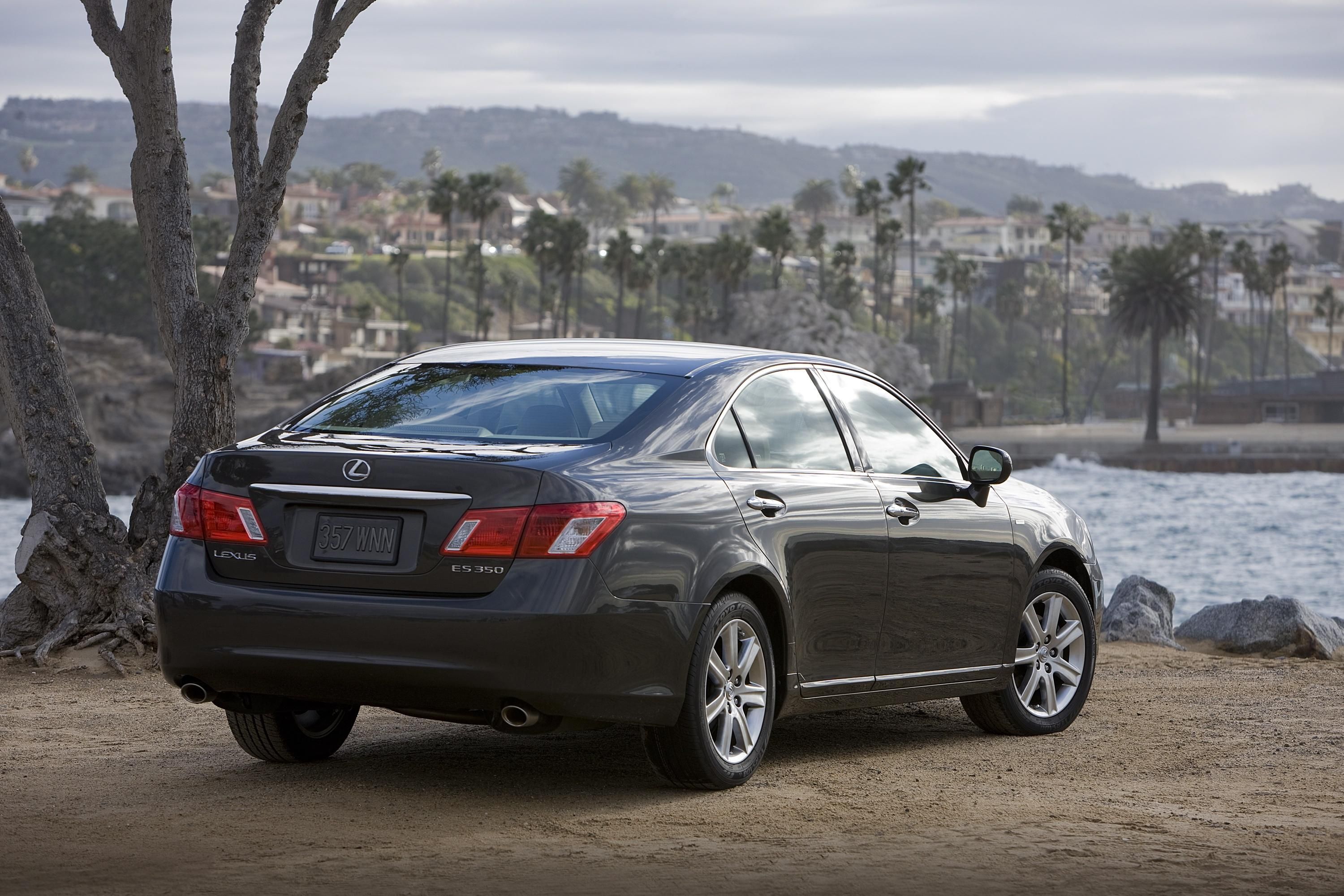 2008 Lexus Pebble Beach Collection RX 350 and ES 350