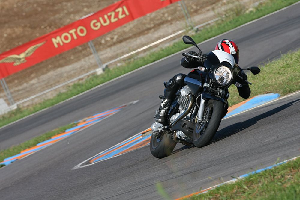  2009 Moto Guzzi Breva 1200 Sport