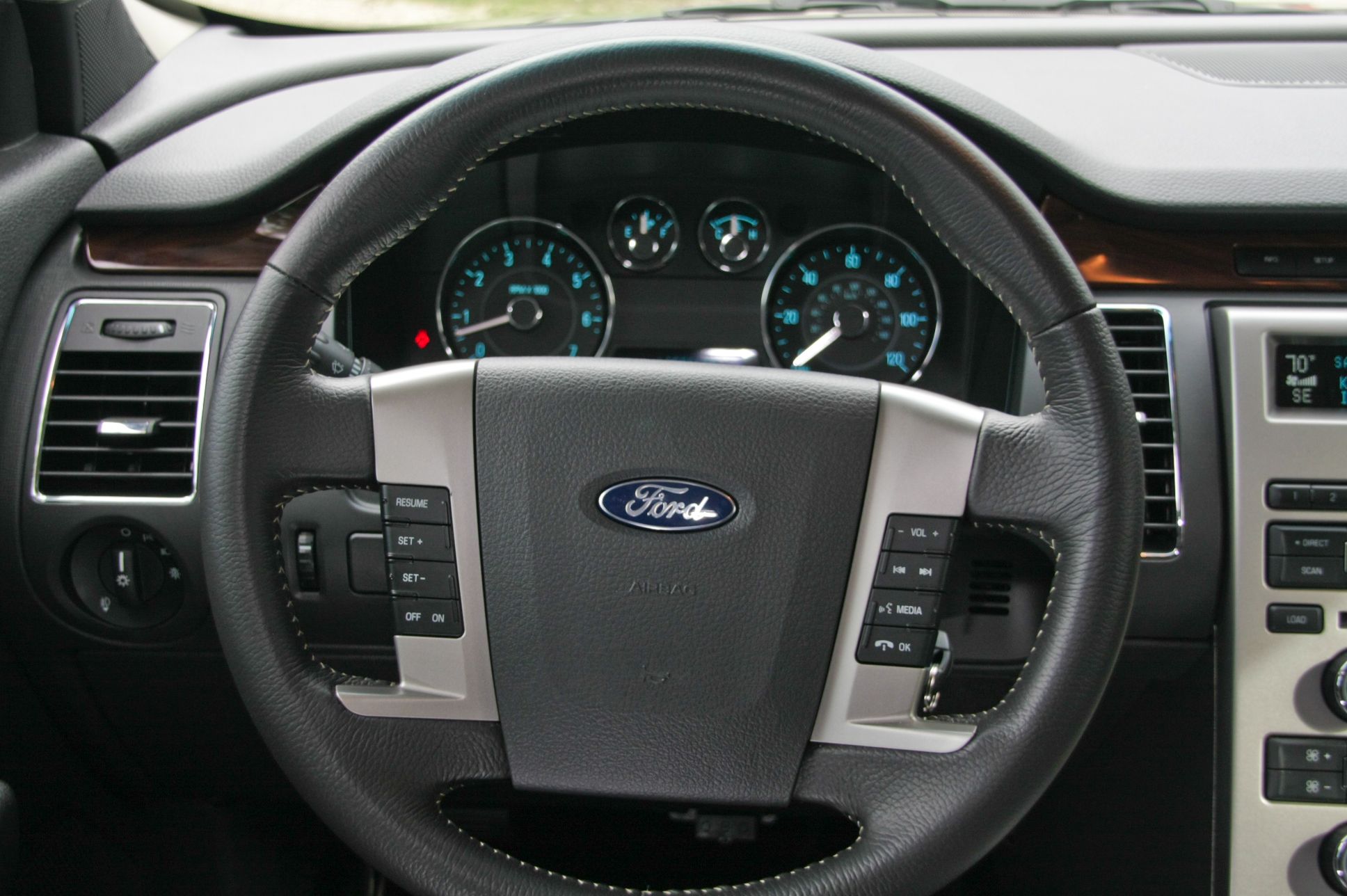 2009 Ford Flex SEL FWD
