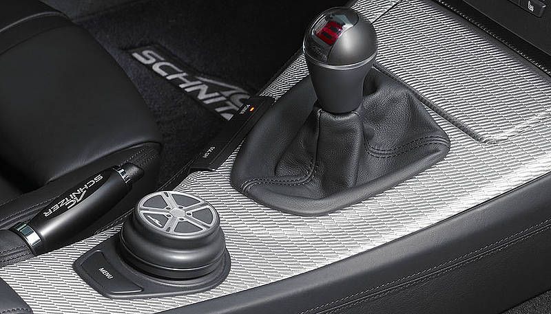 AC Schnitzer presents the gear knob with digital gear display