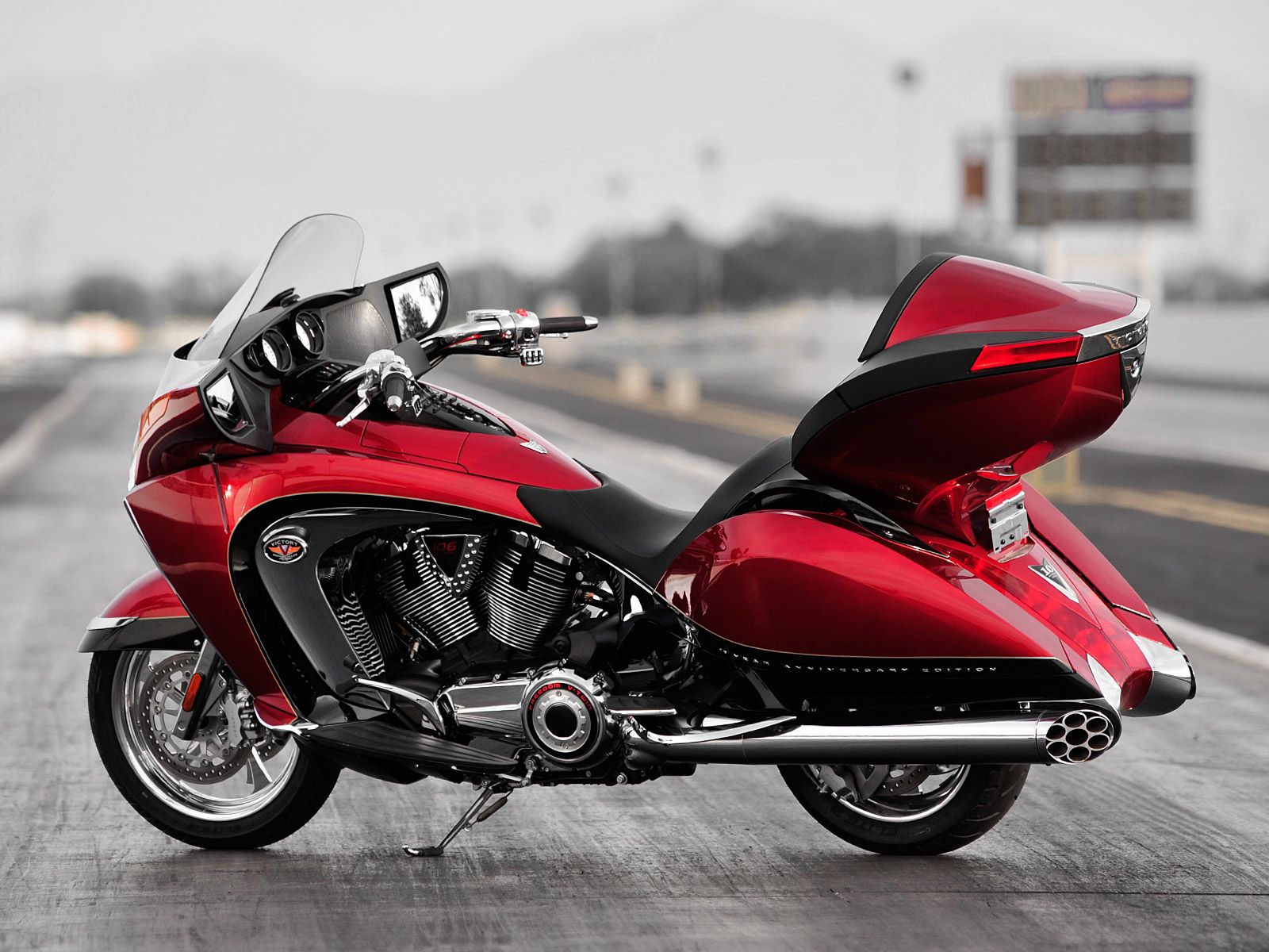 2009 Victory Vision