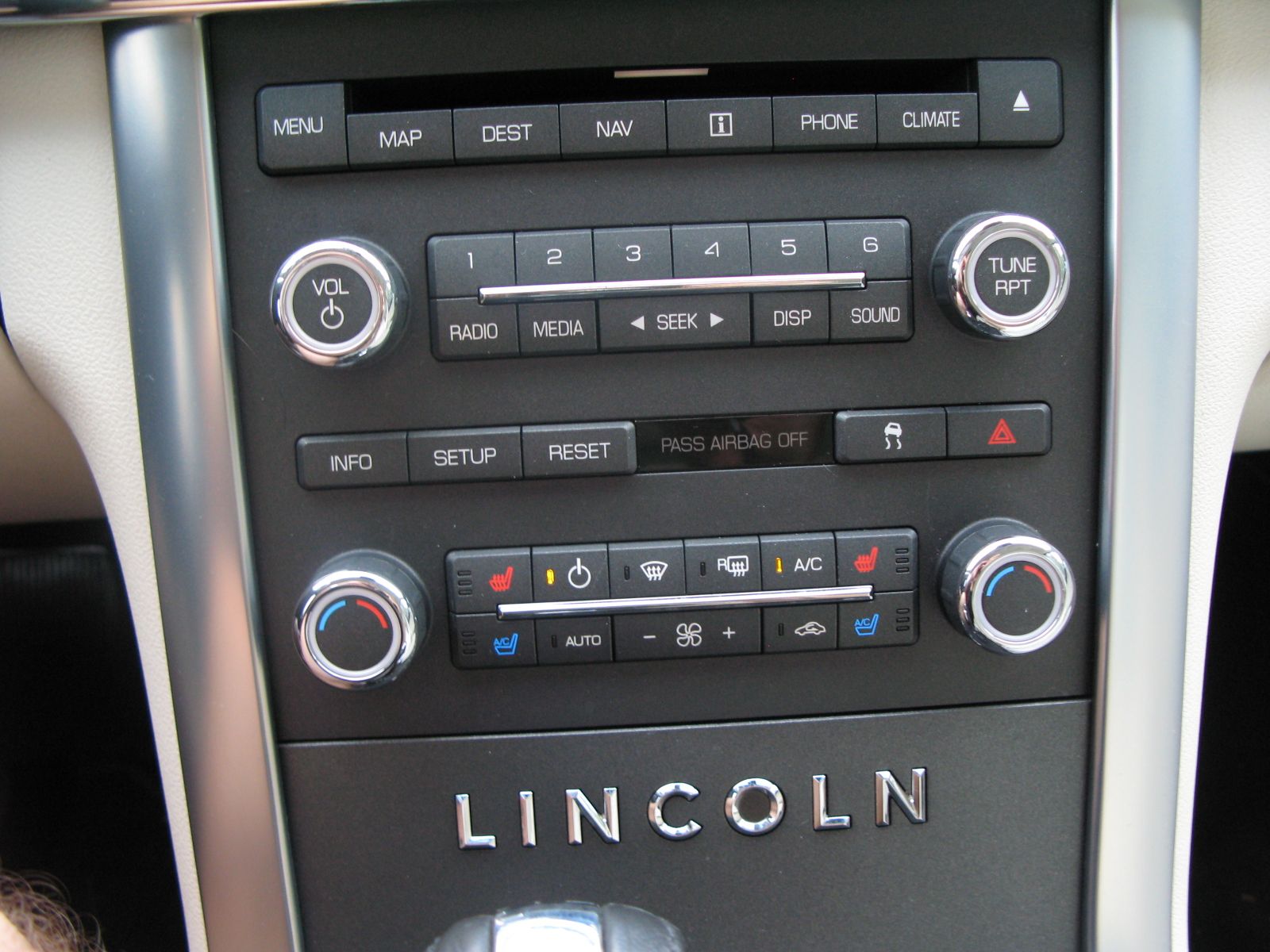 2009 Lincoln MKS AWD