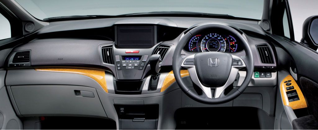 2009 Japan only: Honda Odyssey
