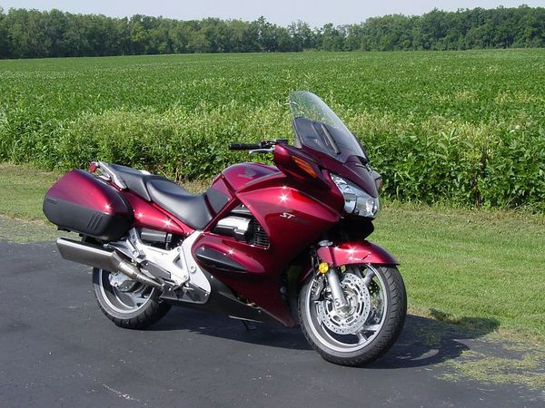 2009 deals honda st1300pa