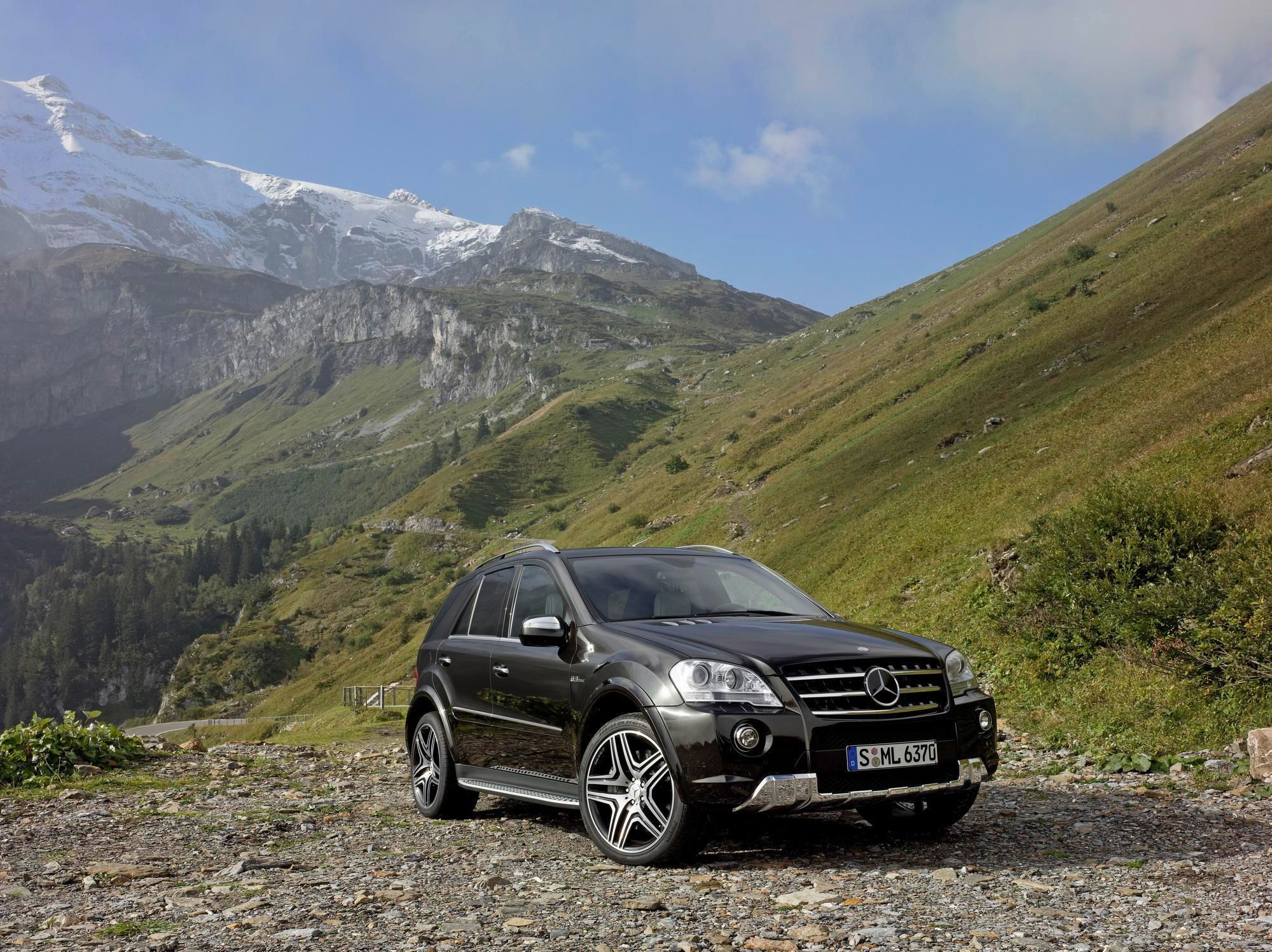 2009 Mercedes ML 63 AMG Performance Studio