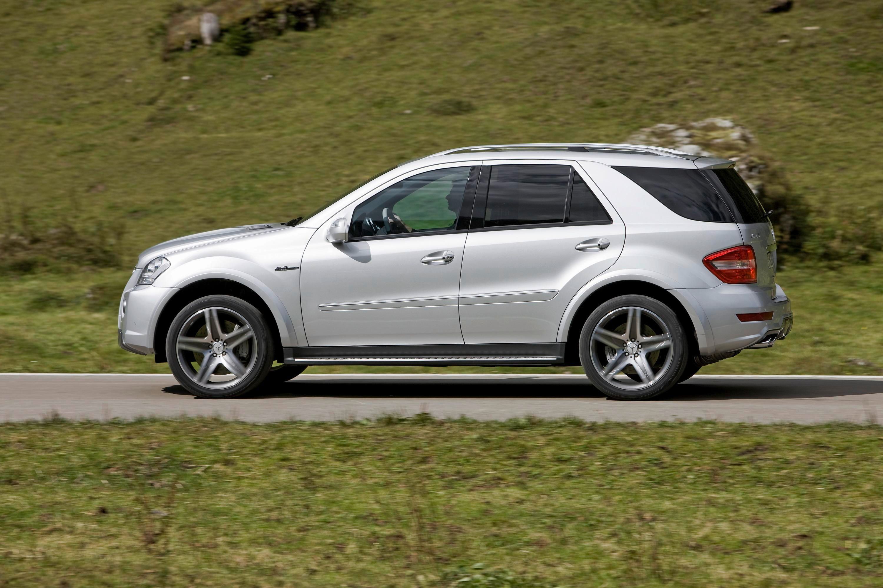 2009 Mercedes ML 63 AMG 