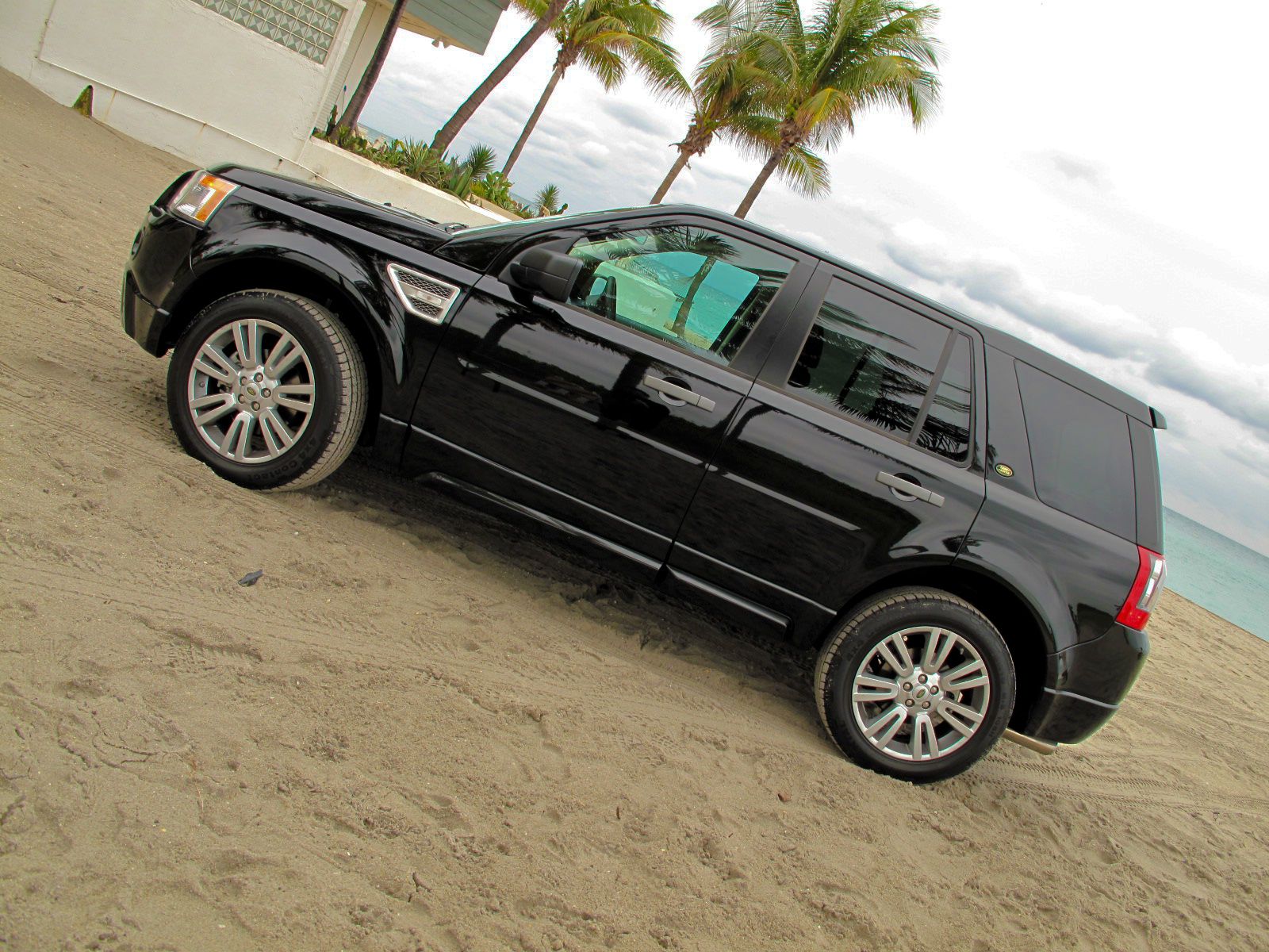 2009 Land Rover LR2 HSE