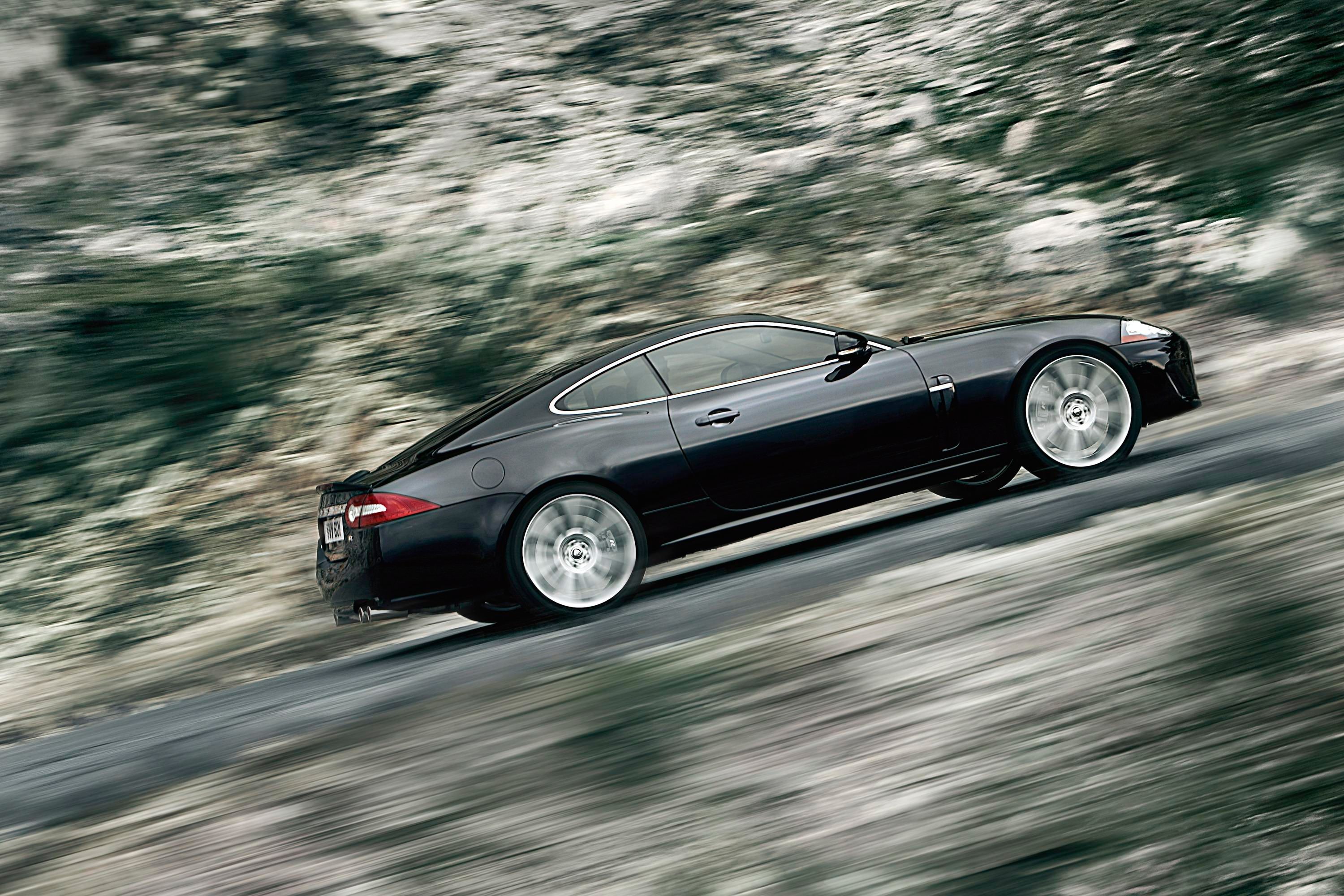 2010 Jaguar XK and XKR