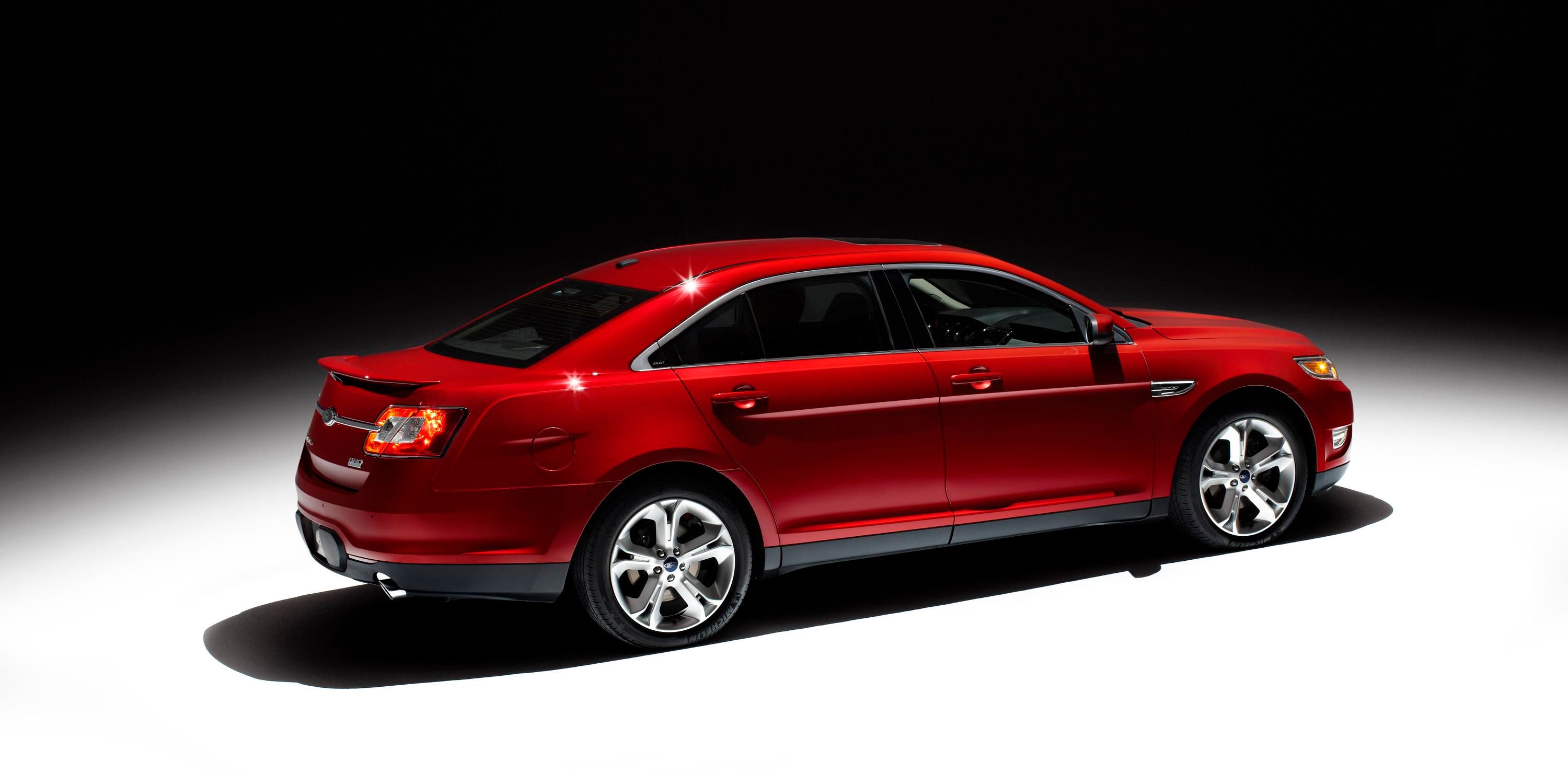 2010 Ford Taurus SHO