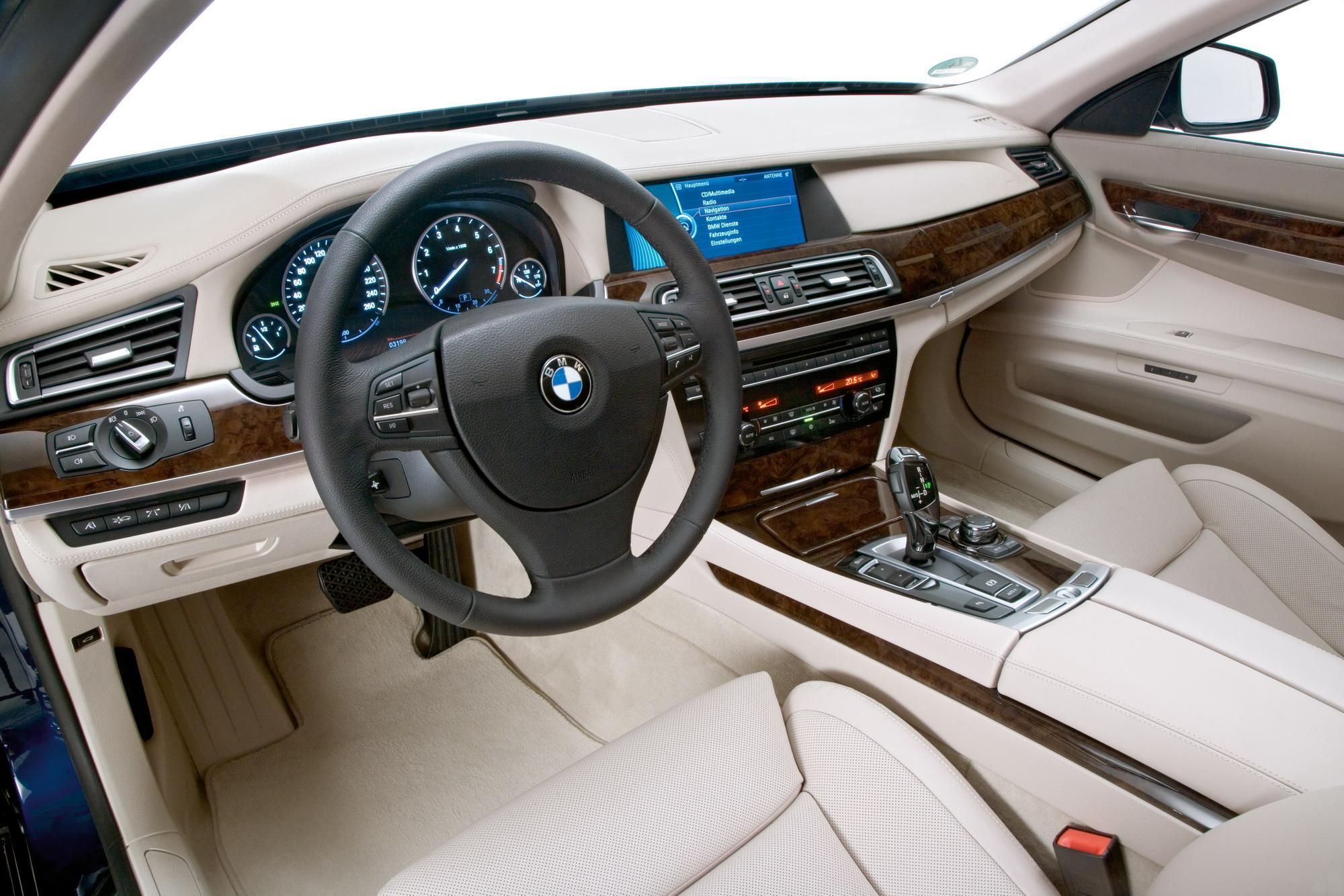 2009 BMW 760Li